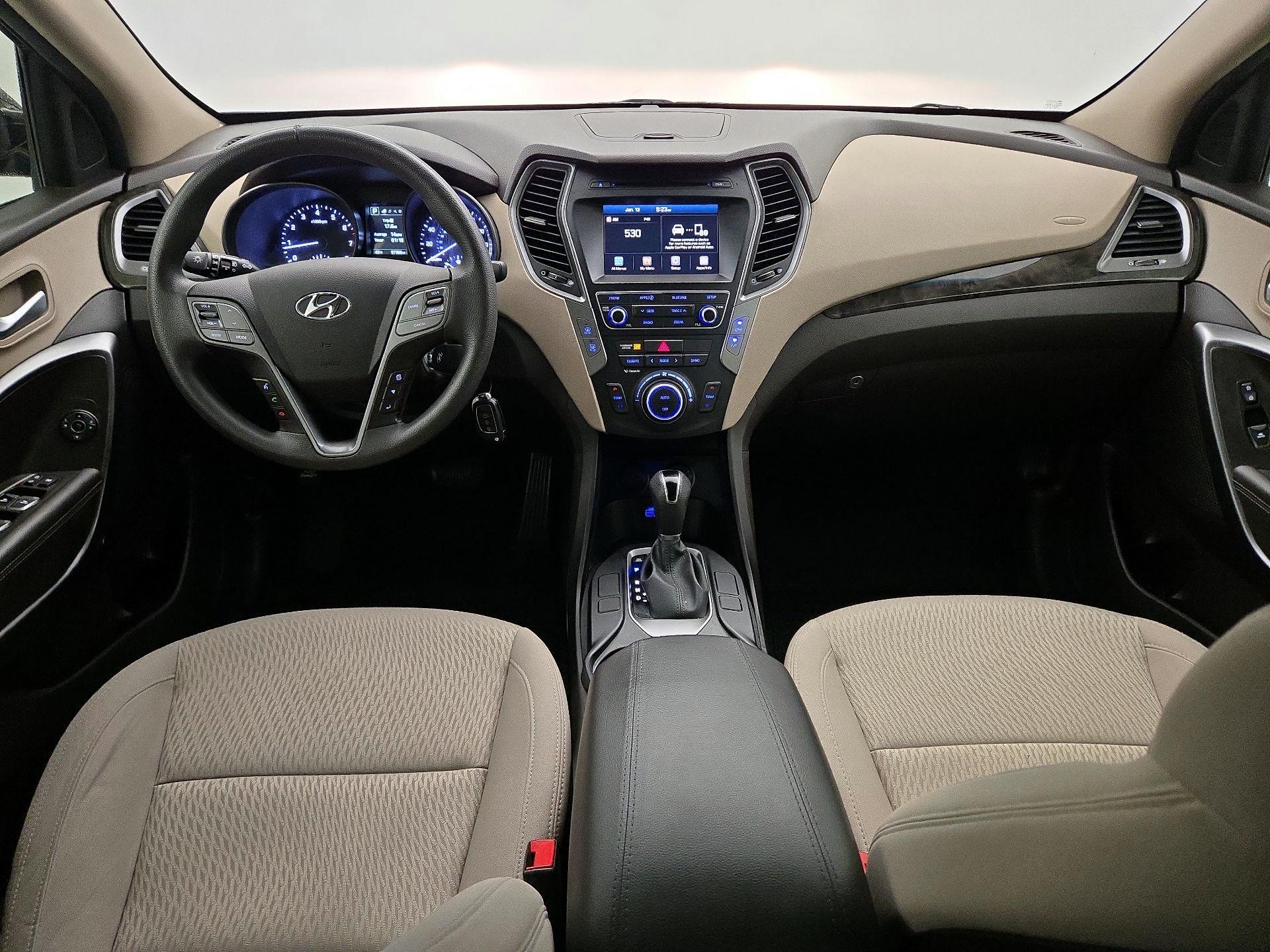 Thumbnail: 2017 Hyundai Santa Fe - 9