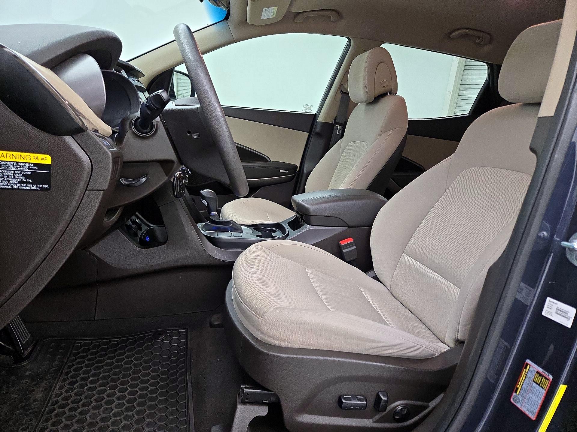 Thumbnail: 2017 Hyundai Santa Fe - 11