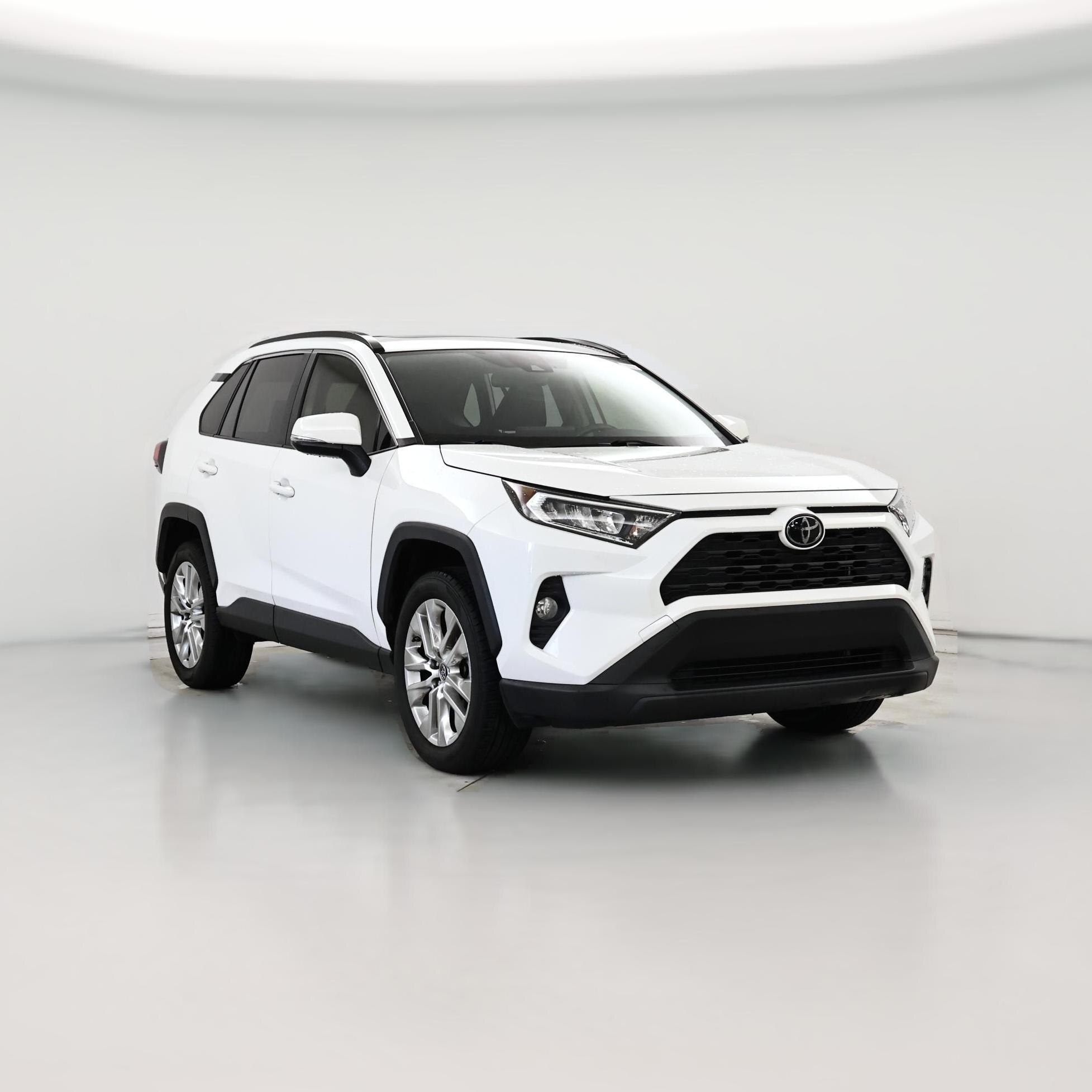 Thumbnail: 2019 Toyota RAV4 - 1