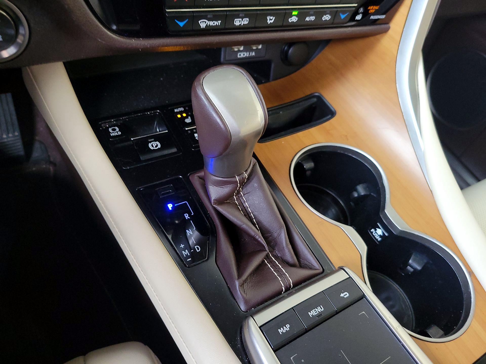 Thumbnail: 2020 Lexus RX - 18