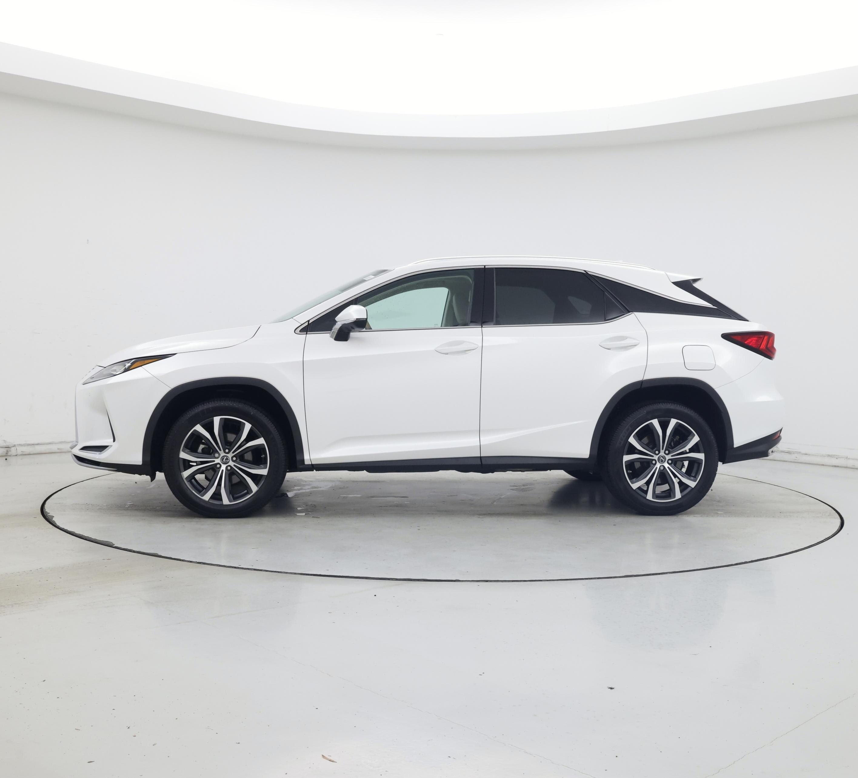 Thumbnail: 2020 Lexus RX - 3