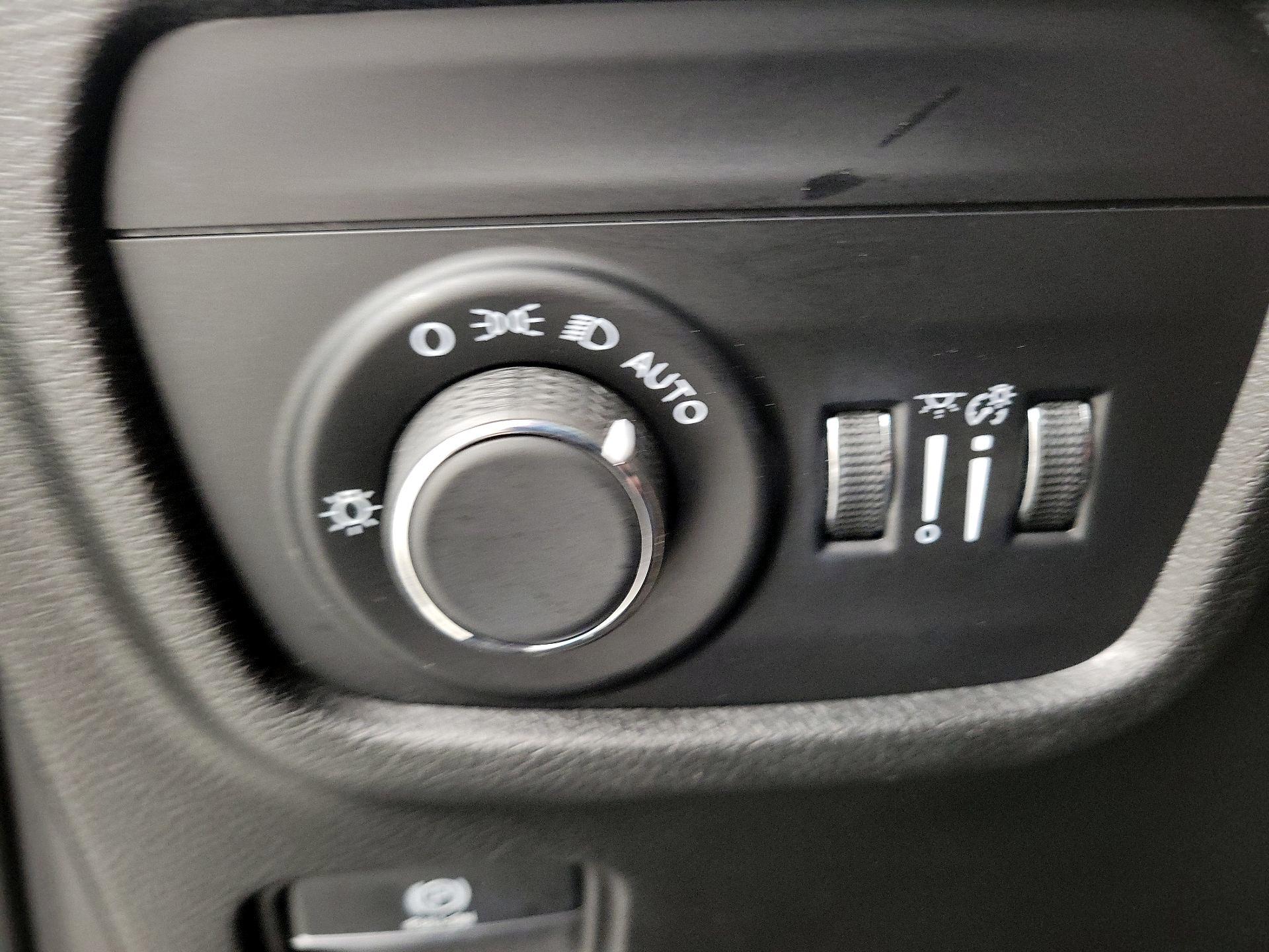 Thumbnail: 2023 Jeep Grand Cherokee - 13
