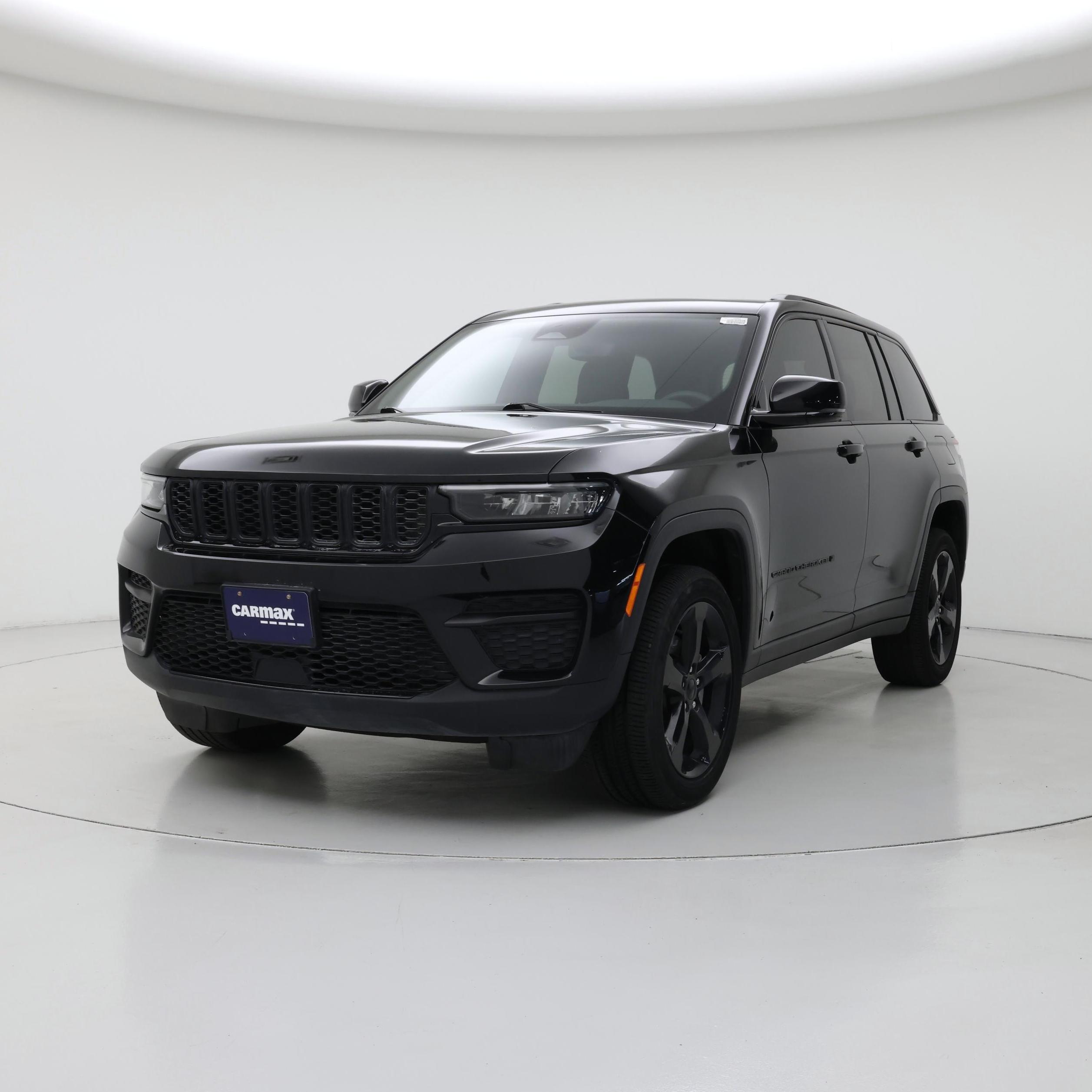 Thumbnail: 2023 Jeep Grand Cherokee - 4