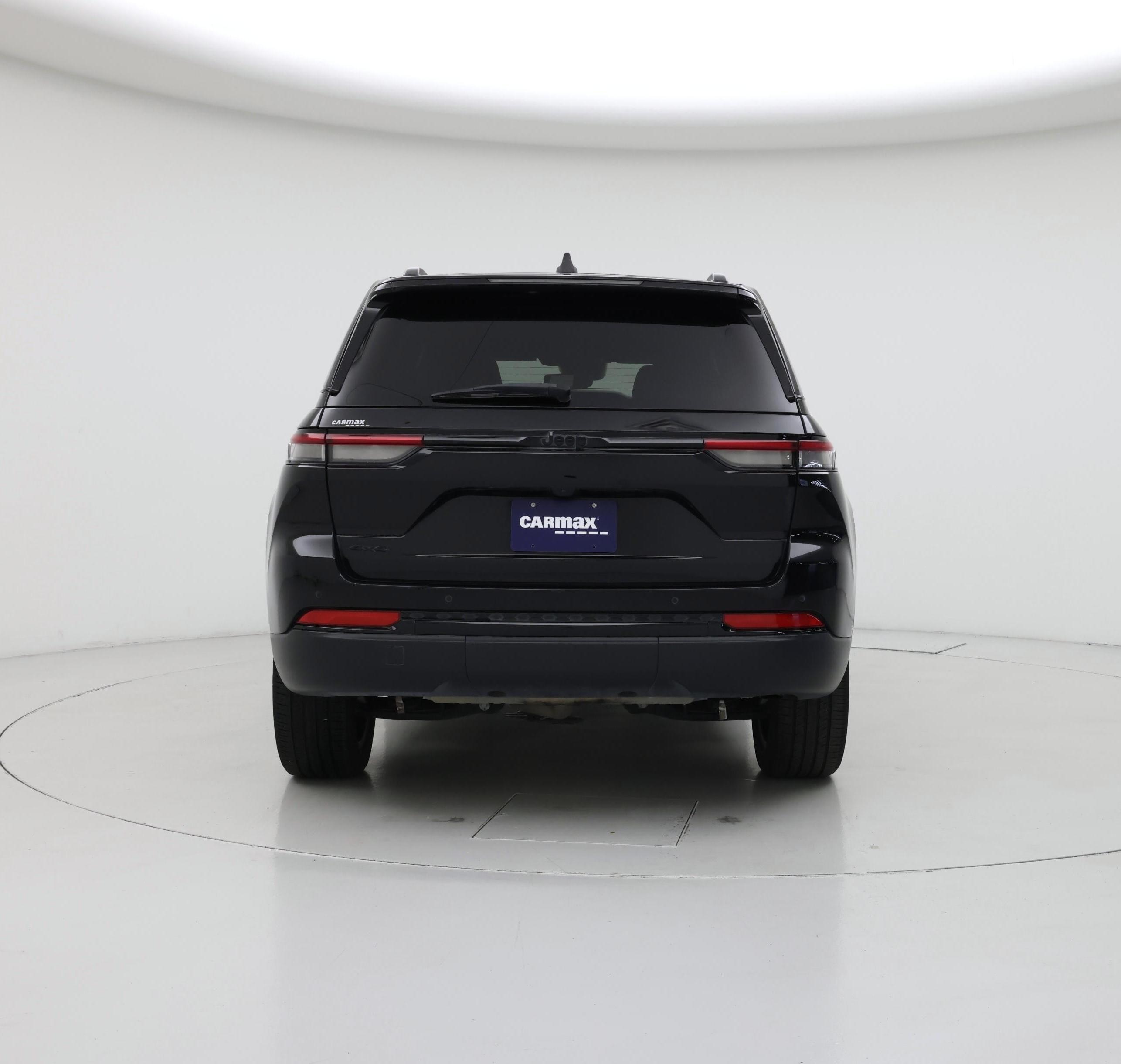 Thumbnail: 2023 Jeep Grand Cherokee - 6