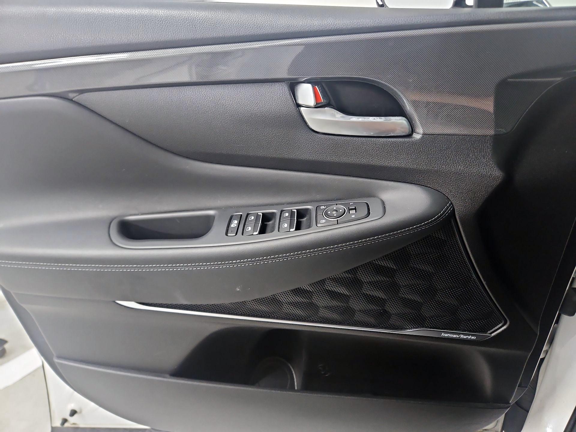 Thumbnail: 2023 Hyundai Santa Fe - 12