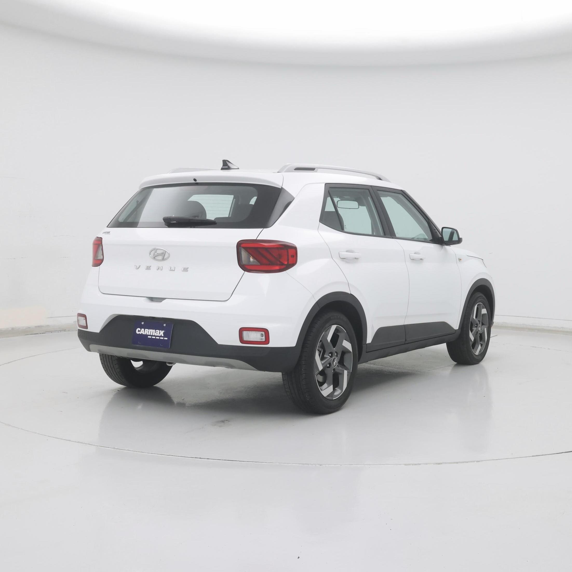 Thumbnail: 2022 Hyundai Venue - 8