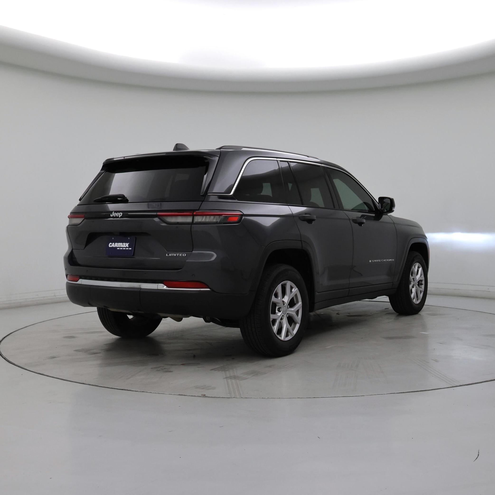 Thumbnail: 2022 Jeep Grand Cherokee - 8