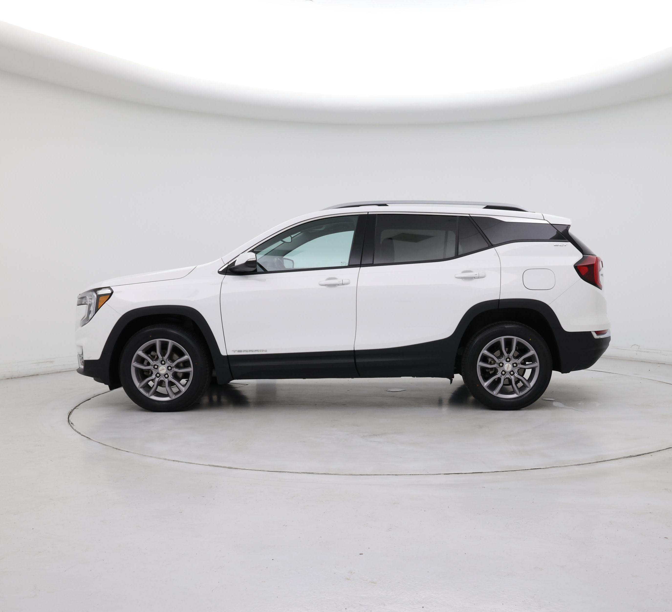 Thumbnail: 2022 GMC Terrain - 3