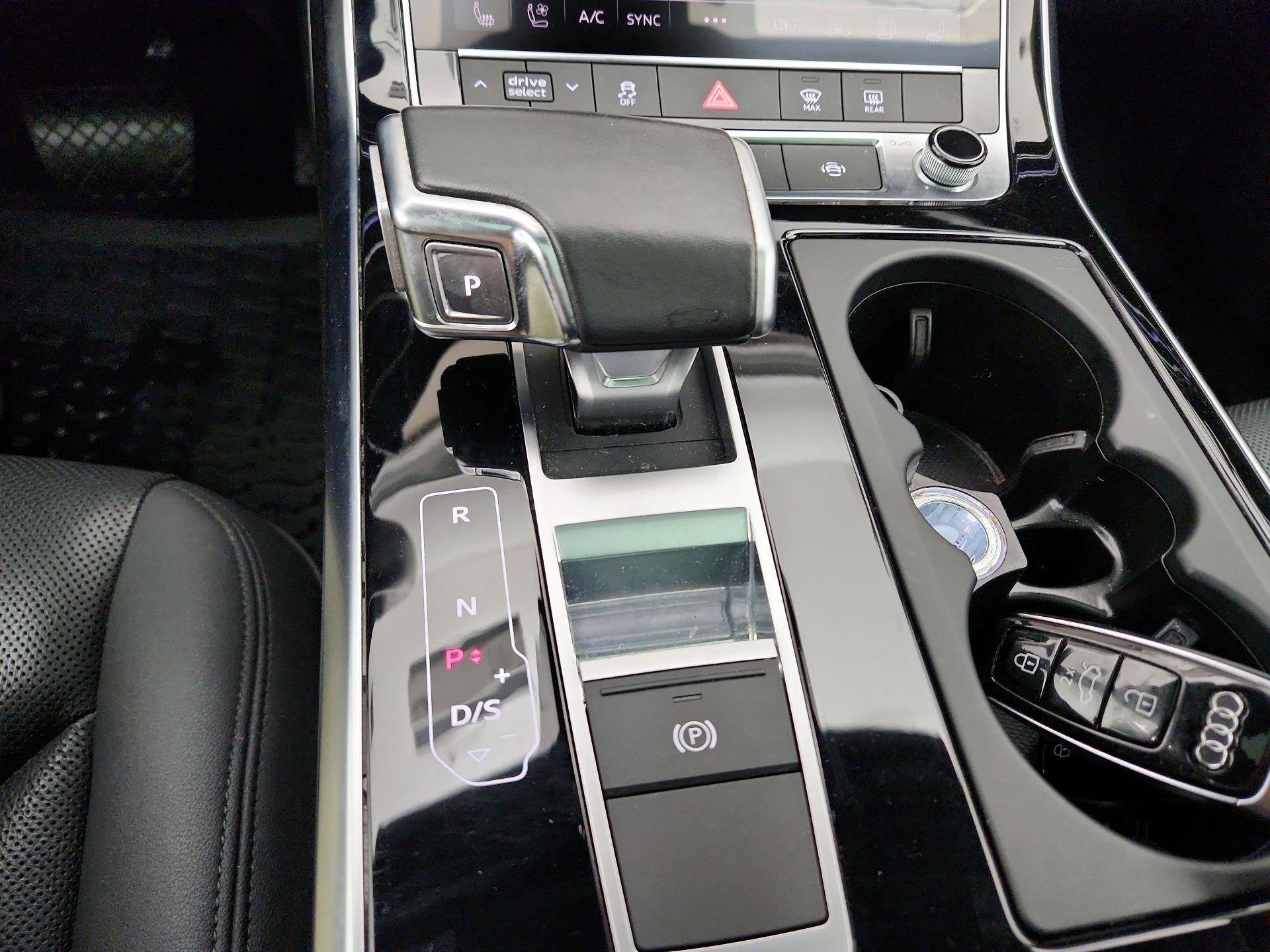 Thumbnail: 2020 Audi Q7 - 18