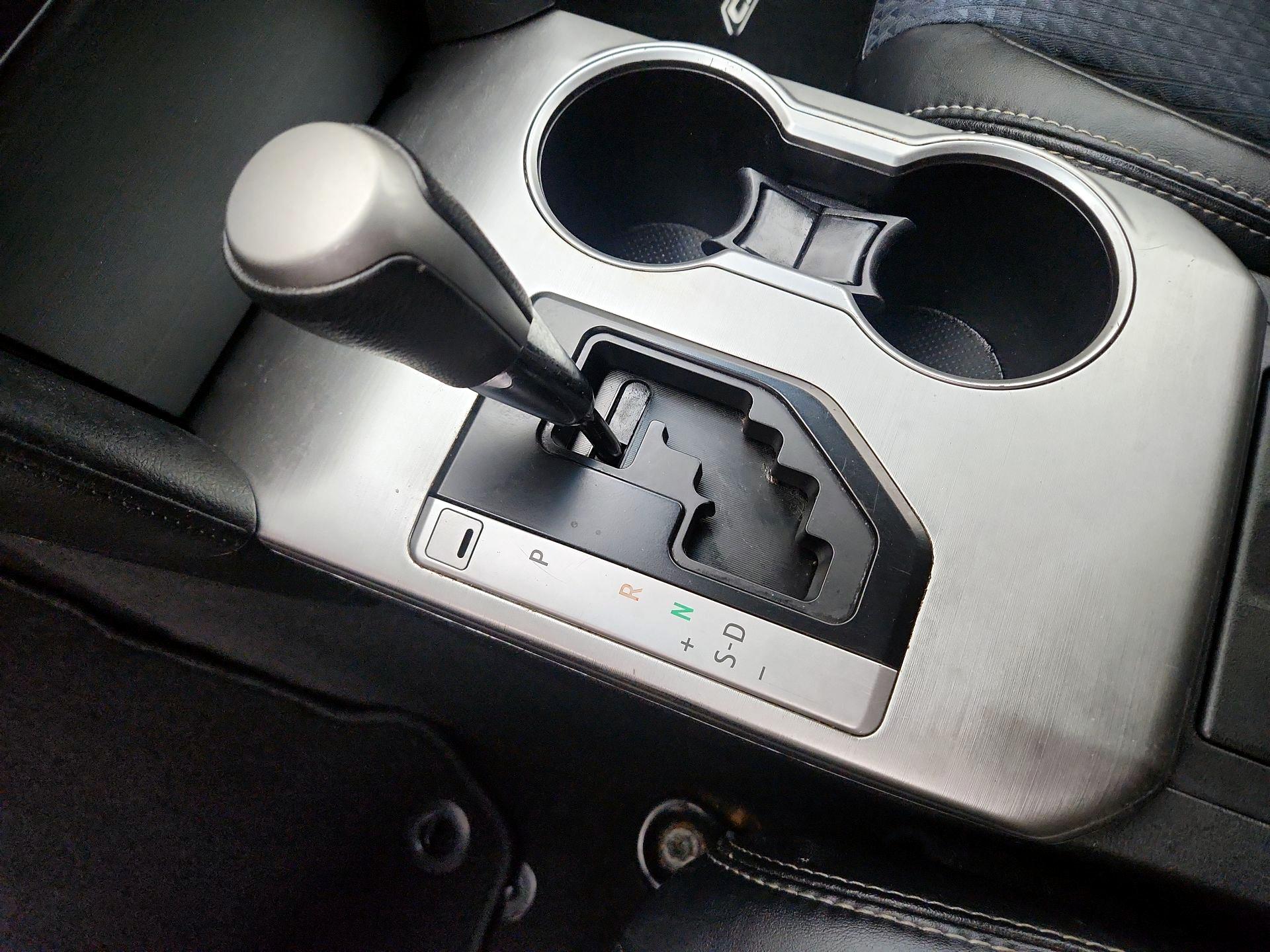 Thumbnail: 2014 Toyota Camry - 17