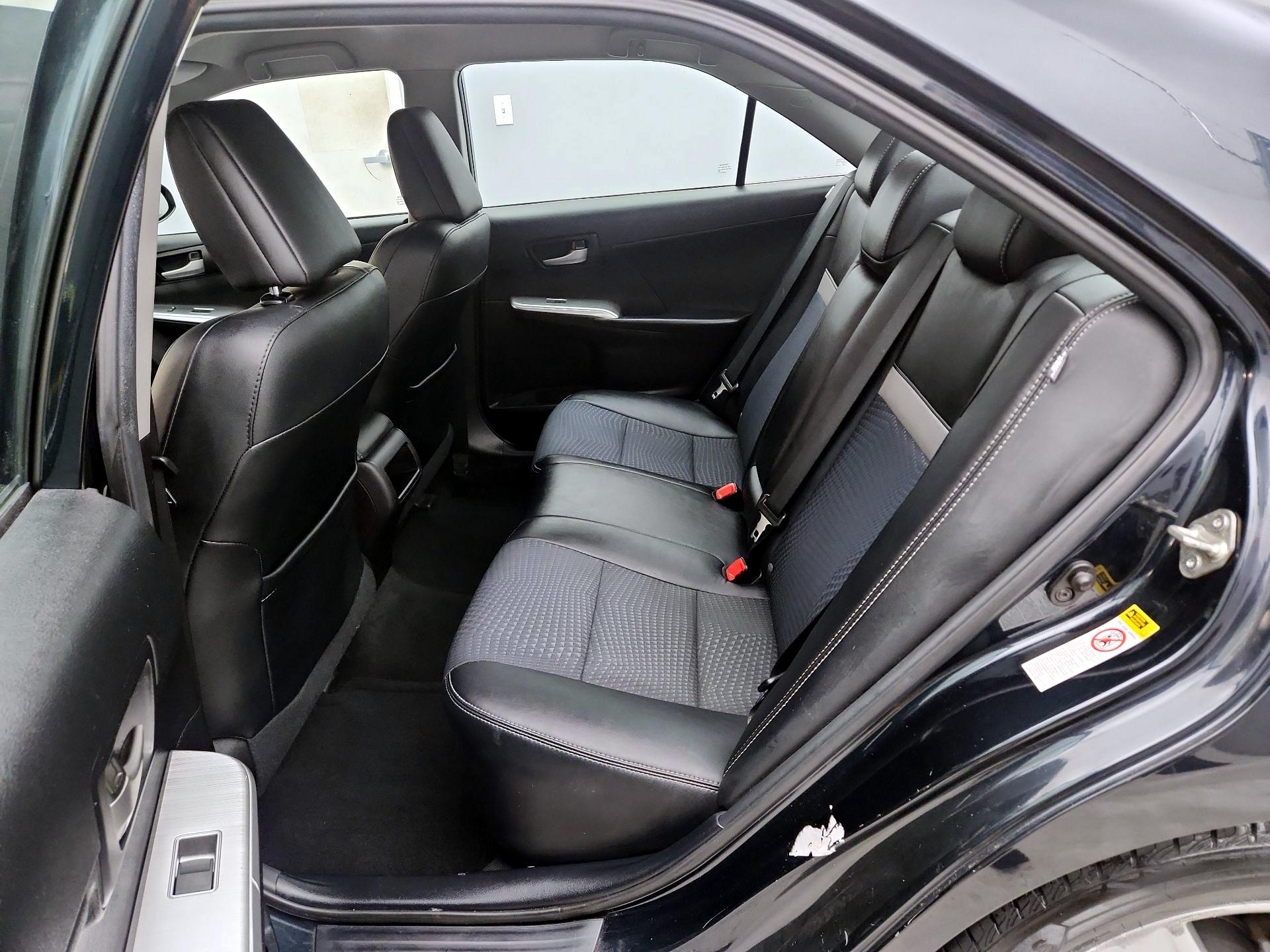 Thumbnail: 2014 Toyota Camry - 19