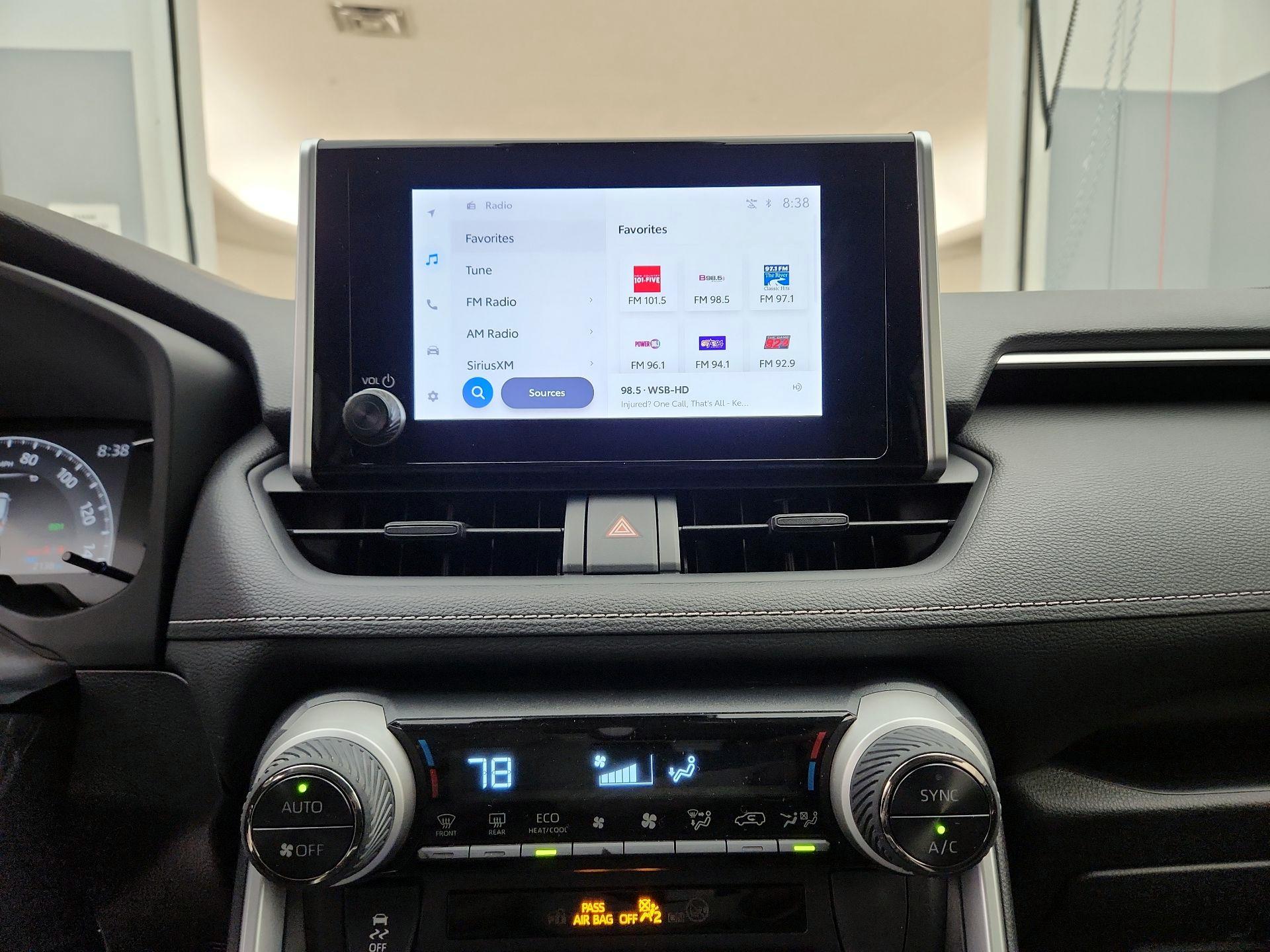 Thumbnail: 2025 Toyota RAV4 - 15