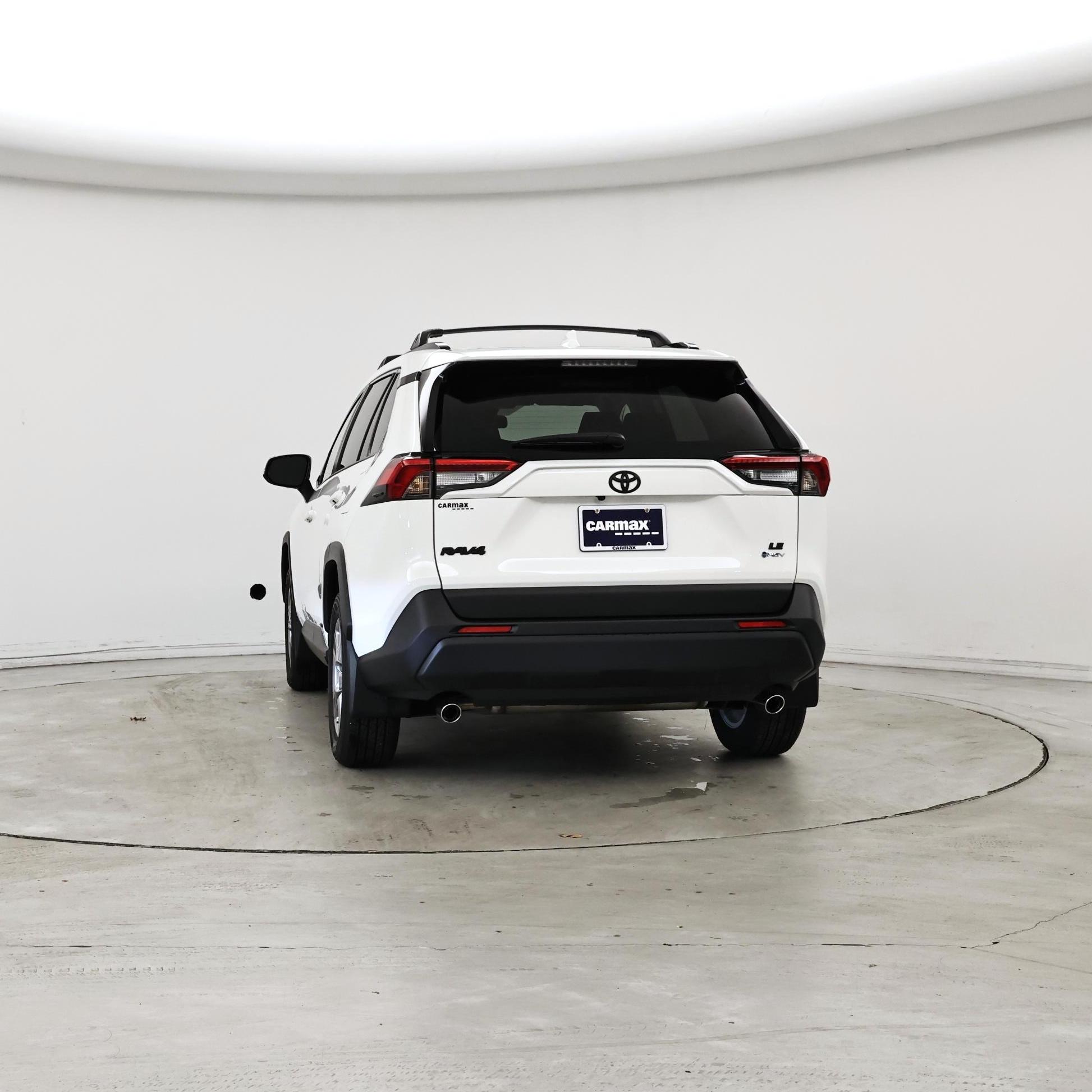 Thumbnail: 2025 Toyota RAV4 - 6