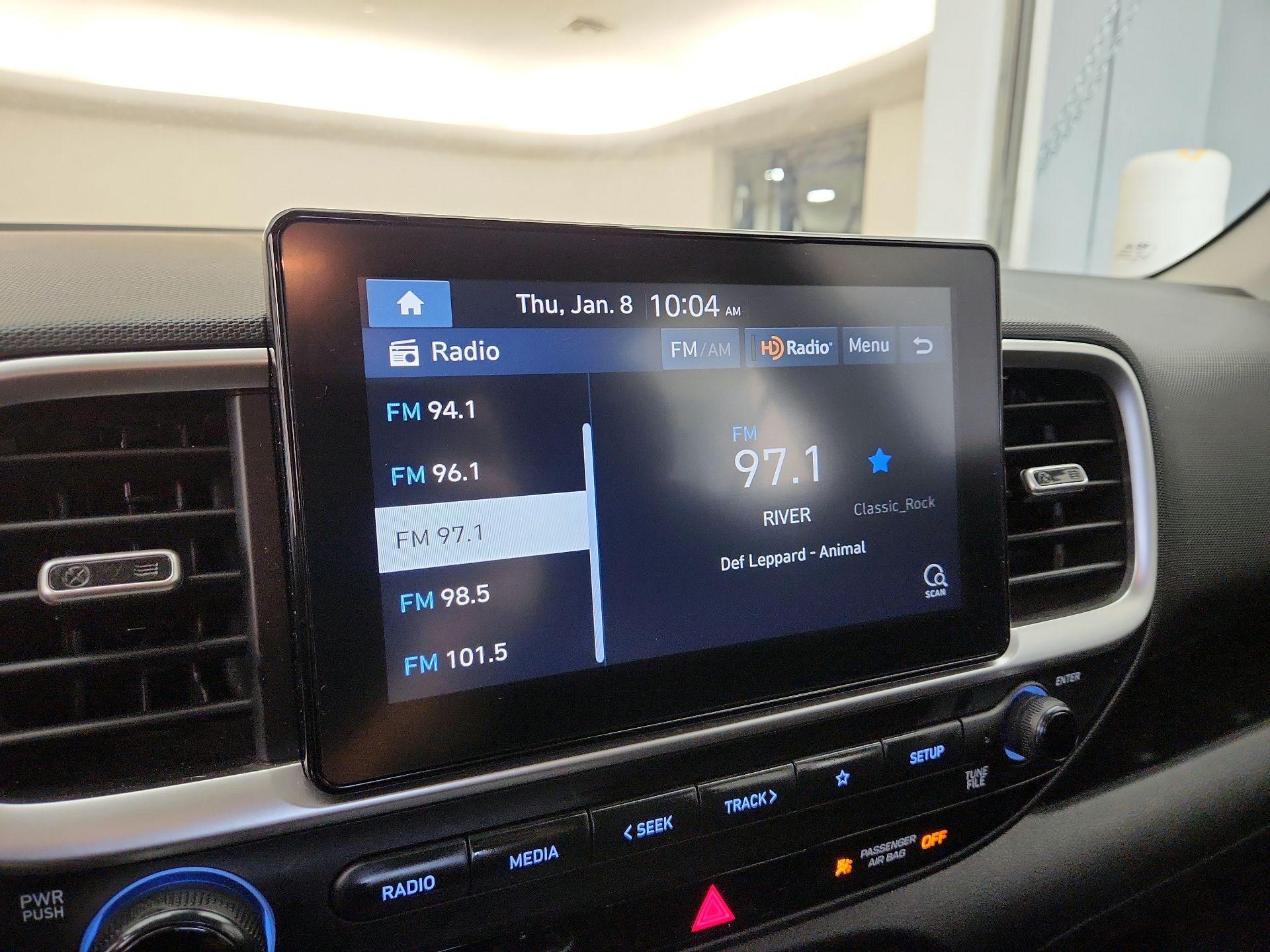 Thumbnail: 2021 Hyundai Venue - 15