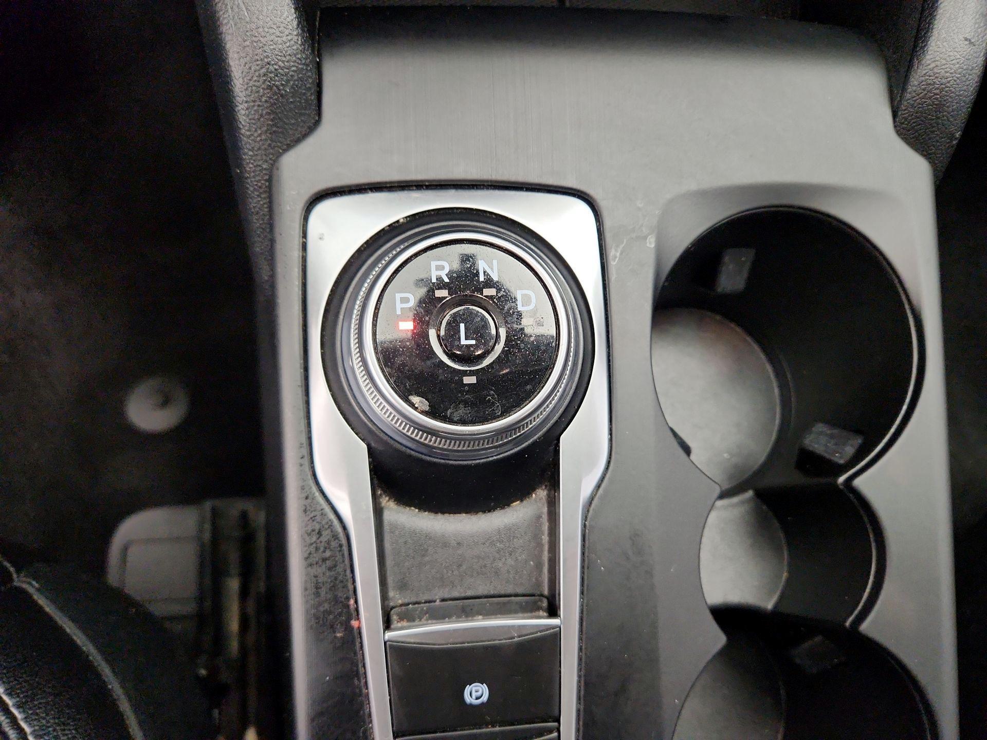 Thumbnail: 2022 Ford Escape - 17