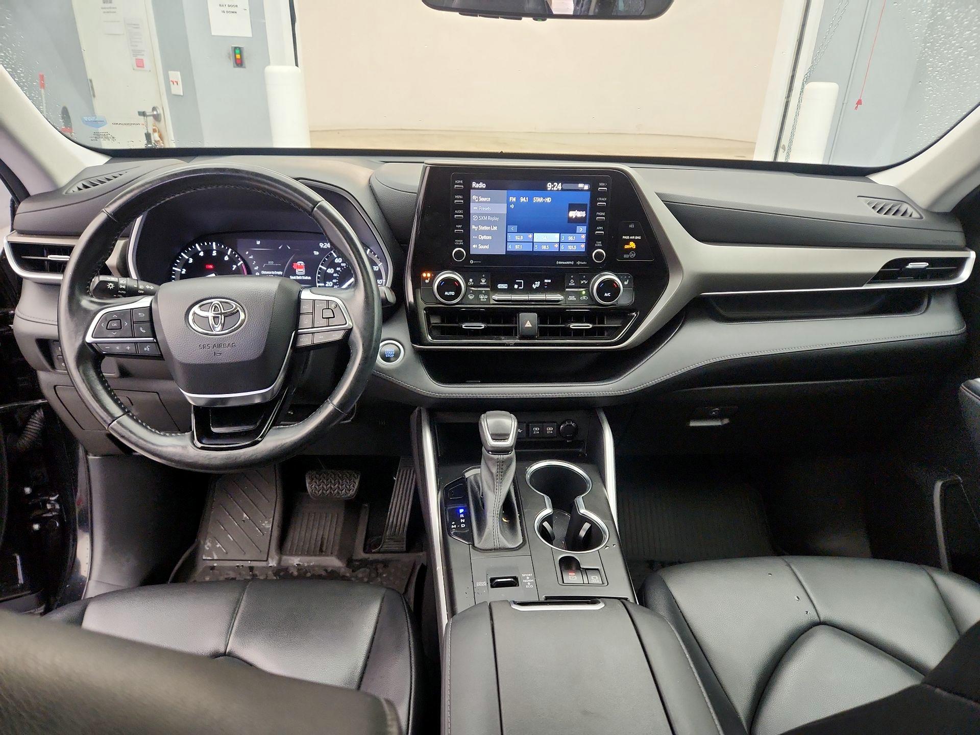 Thumbnail: 2021 Toyota Highlander - 9