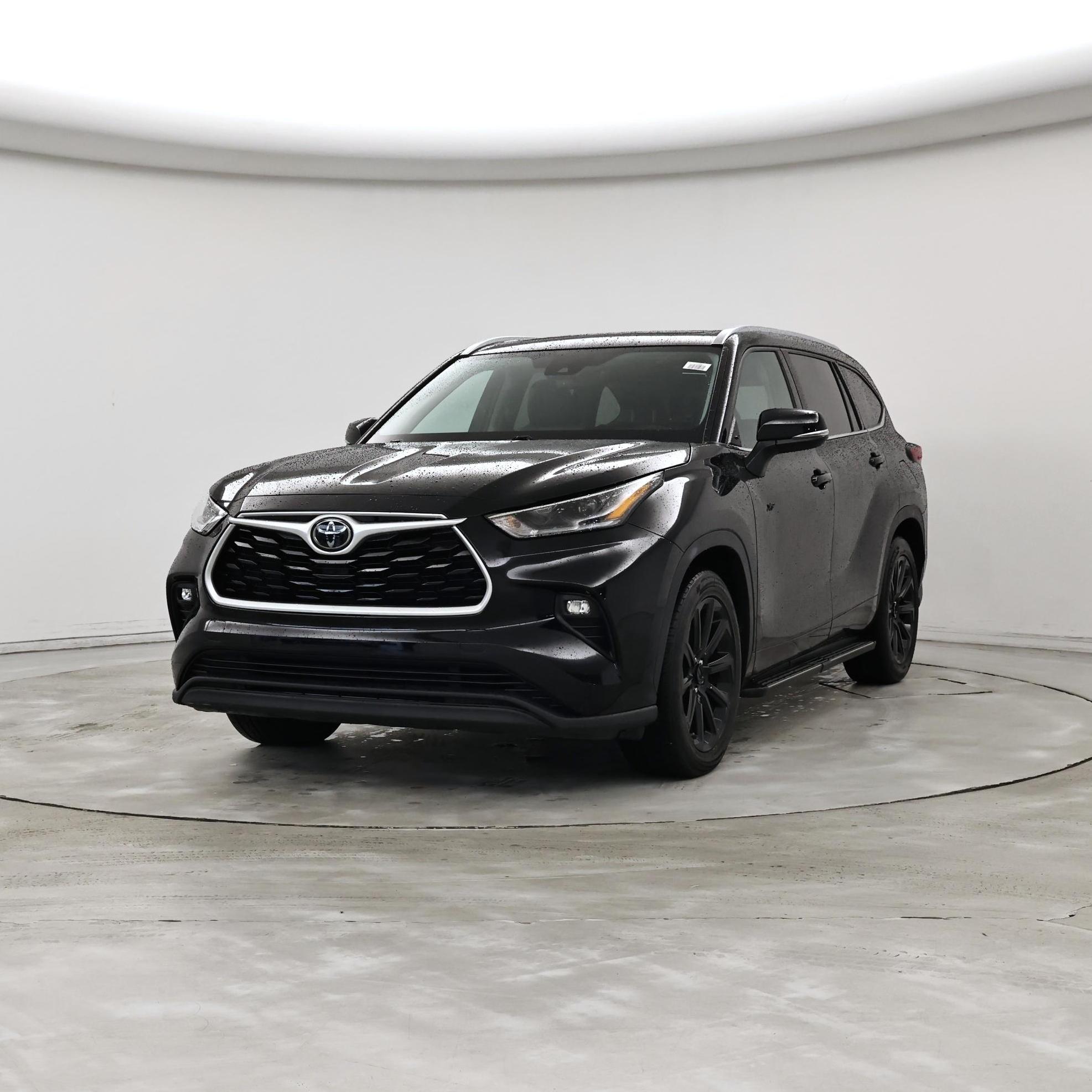 Thumbnail: 2021 Toyota Highlander - 4