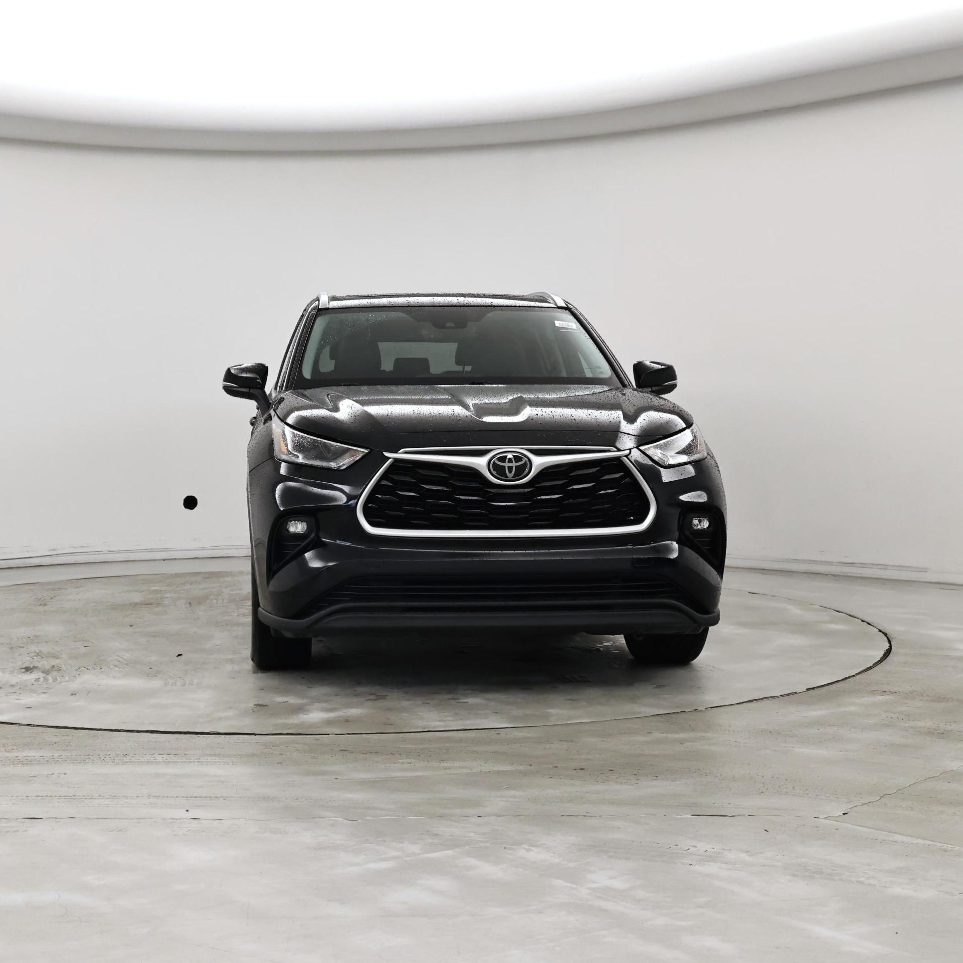 Thumbnail: 2021 Toyota Highlander - 5