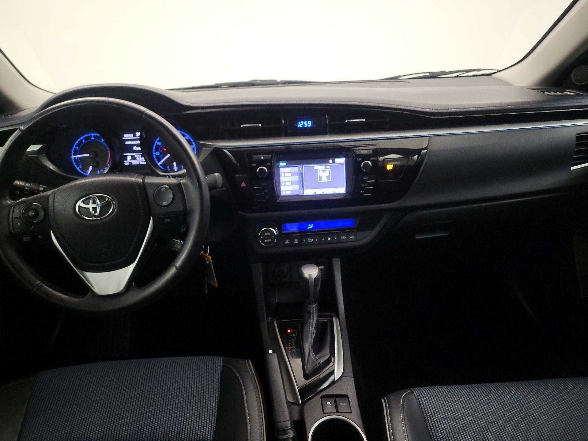 Thumbnail: 2014 Toyota Corolla - 9