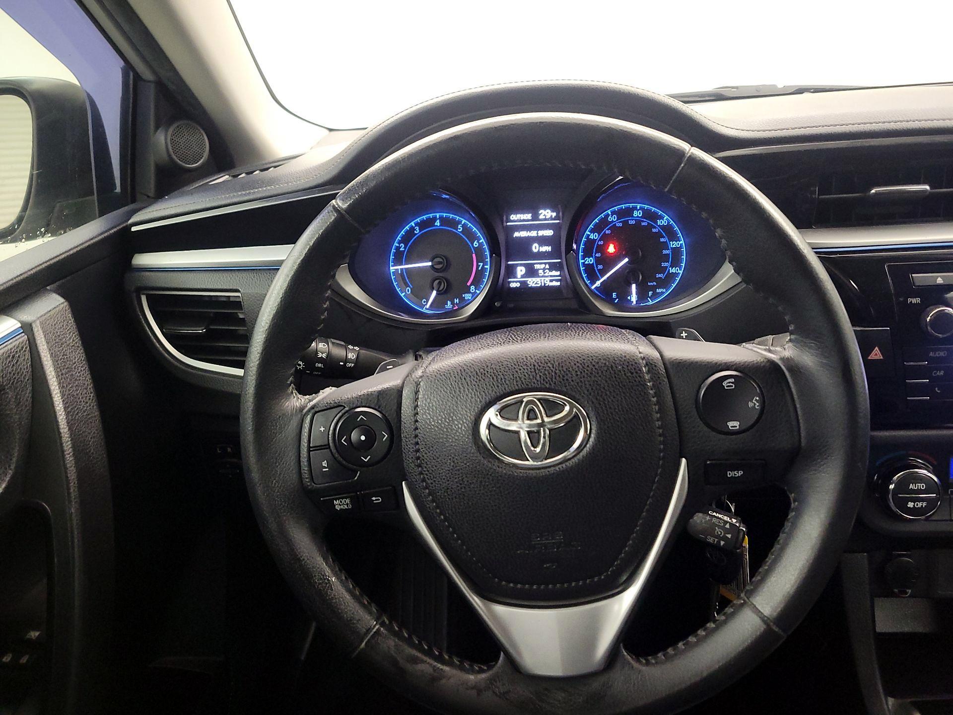 Thumbnail: 2014 Toyota Corolla - 10