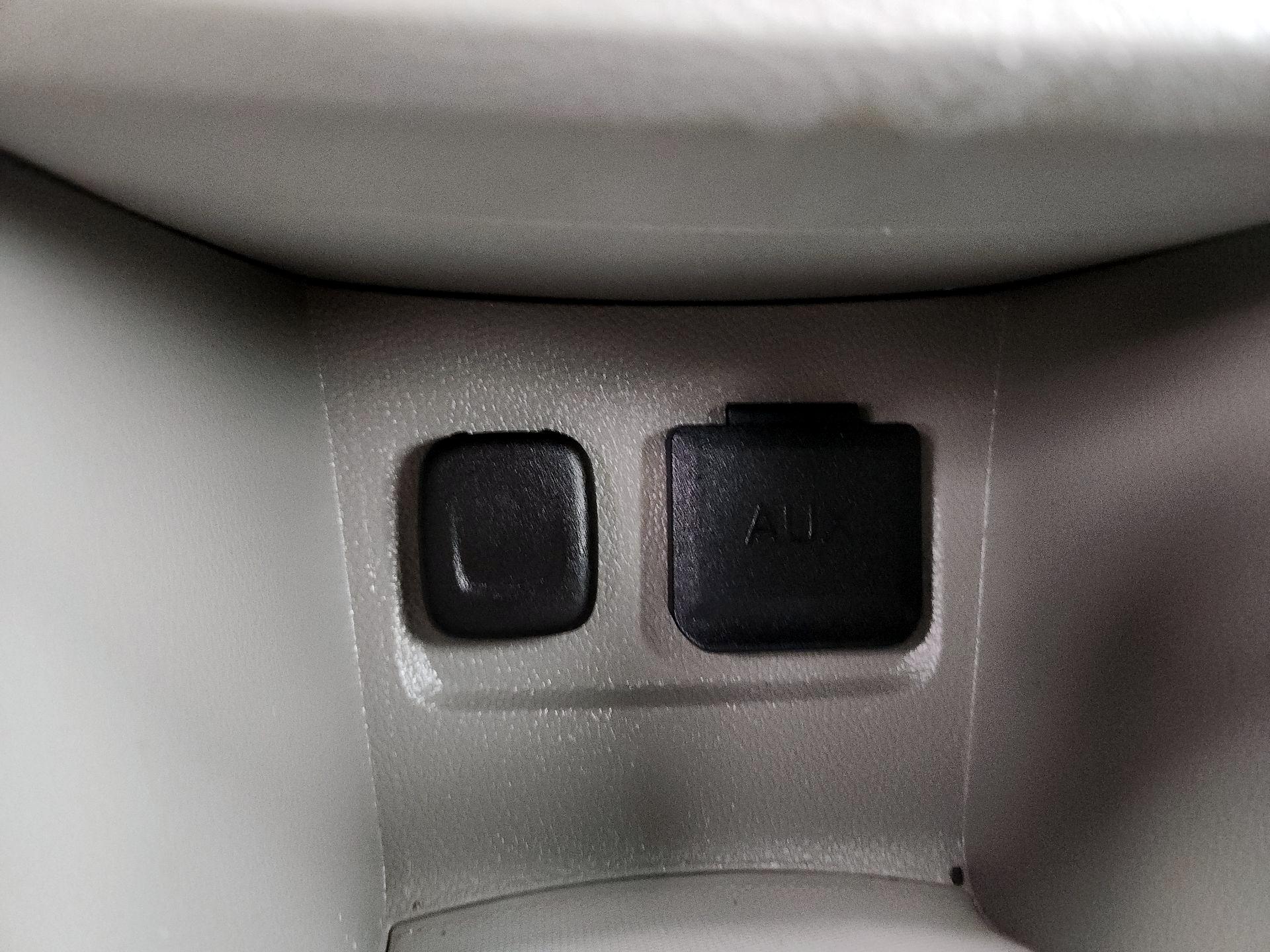 Thumbnail: 2016 Buick Encore - 18