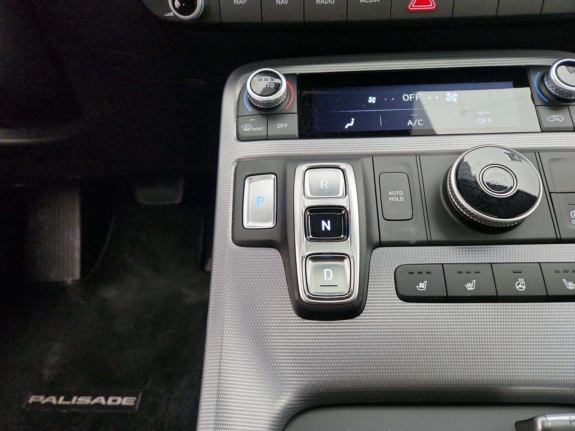 Thumbnail: 2023 Hyundai Palisade - 18