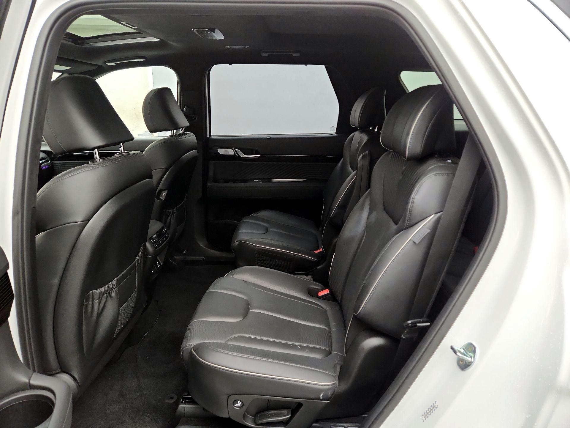 Thumbnail: 2023 Hyundai Palisade - 20