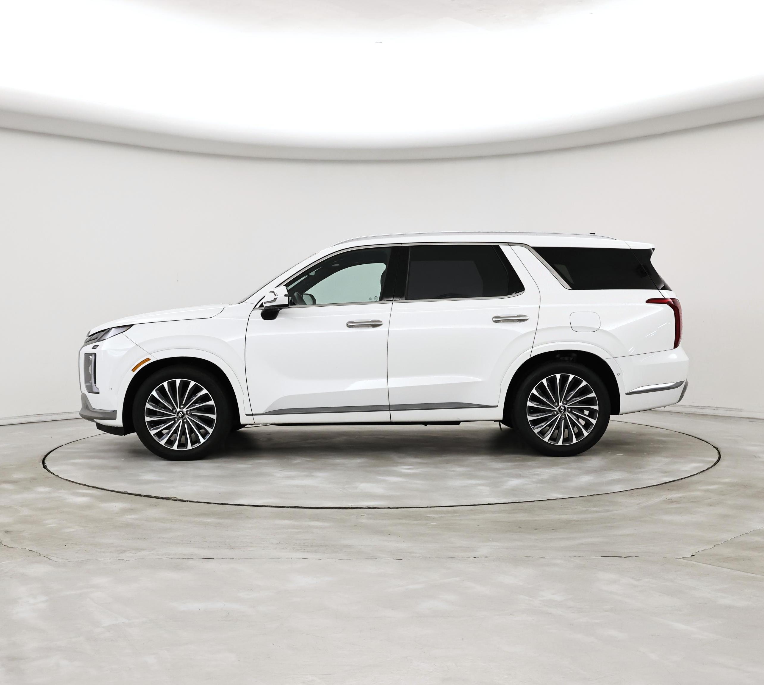 Thumbnail: 2023 Hyundai Palisade - 3