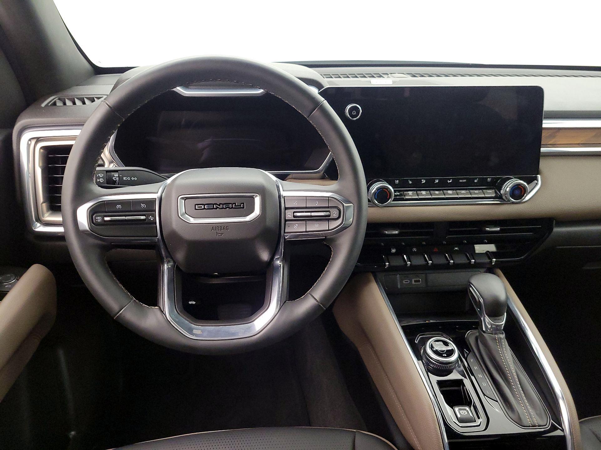 Thumbnail: 2024 GMC Canyon - 10