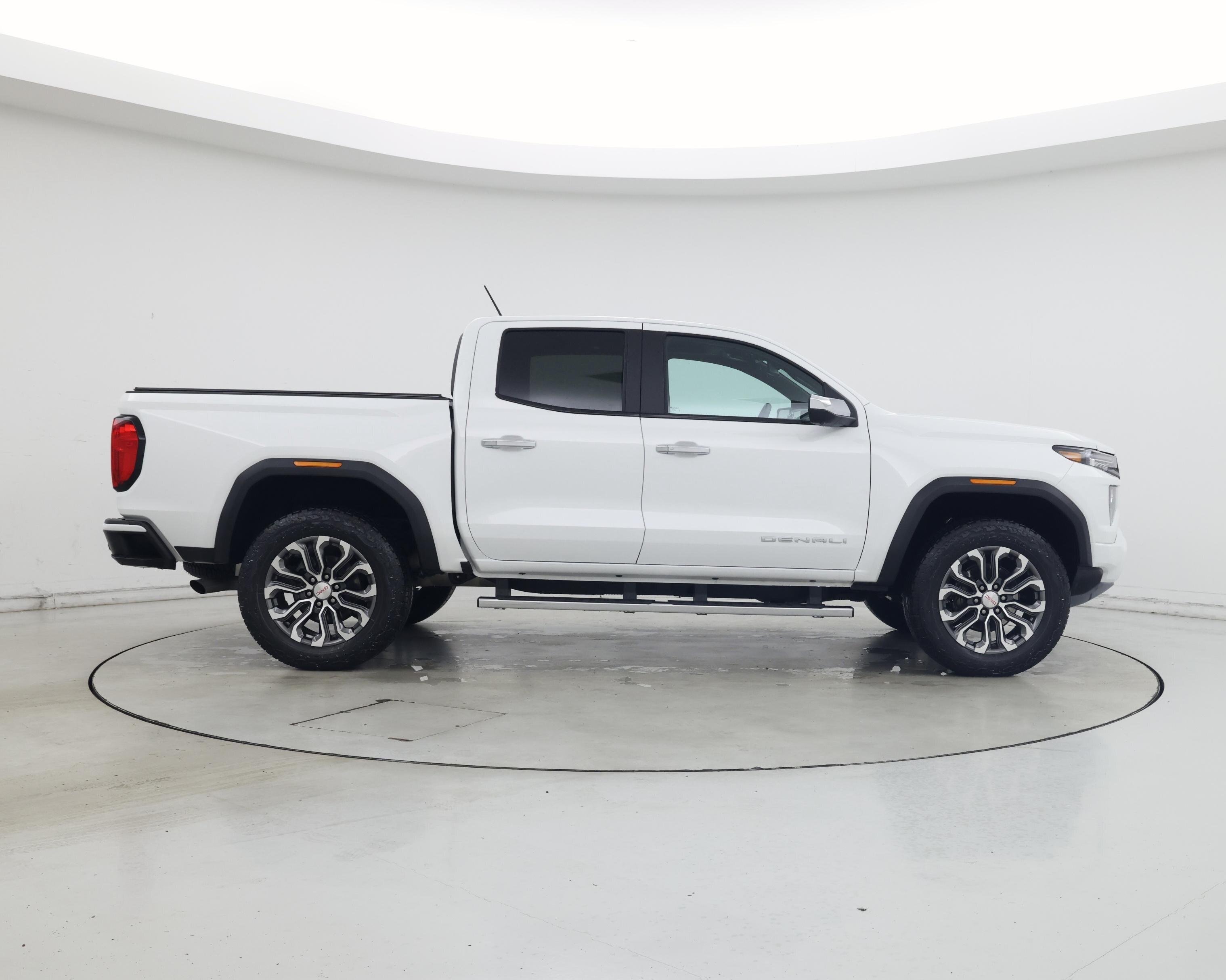 Thumbnail: 2024 GMC Canyon - 7