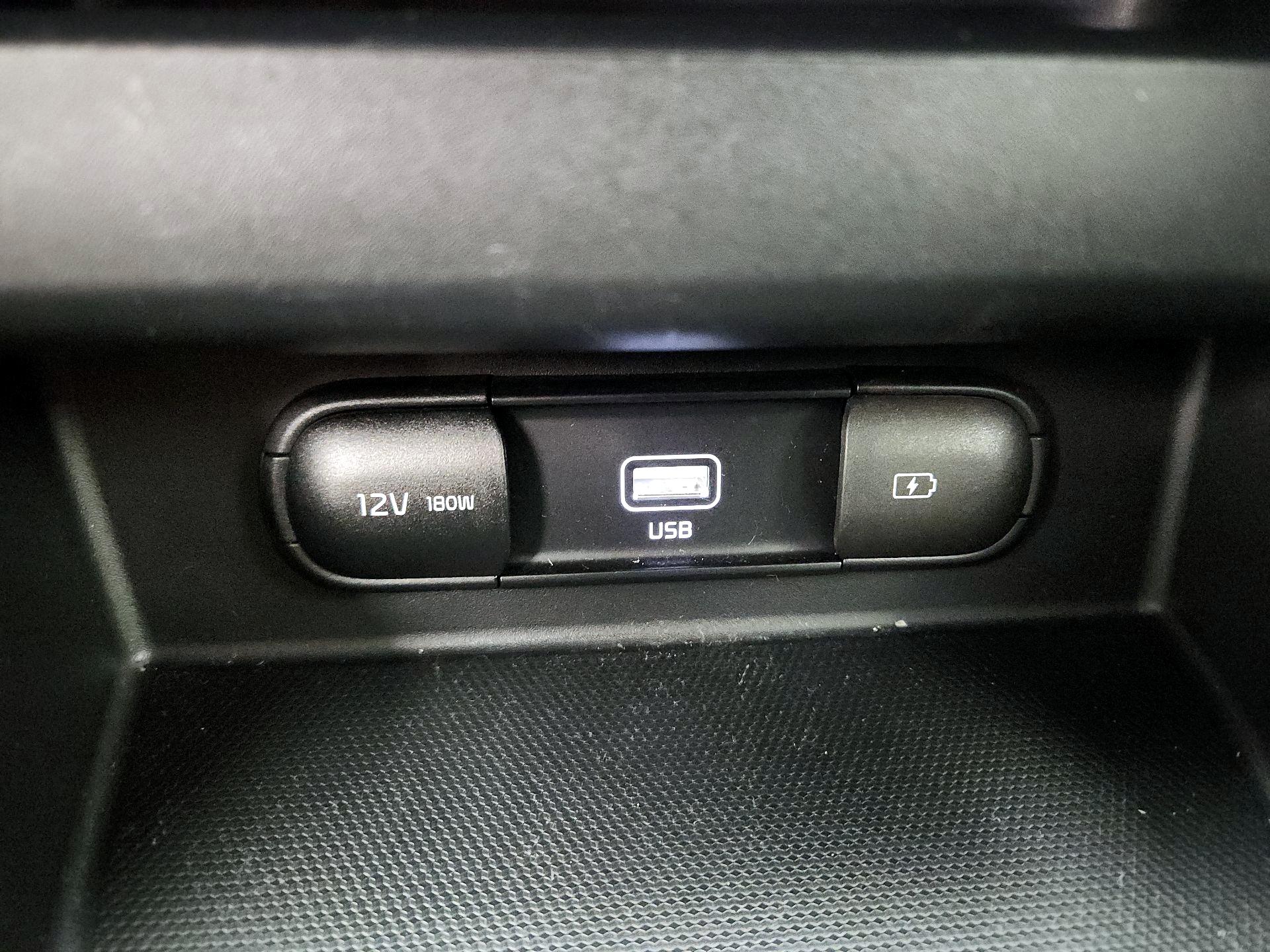 Thumbnail: 2023 Kia Seltos - 19