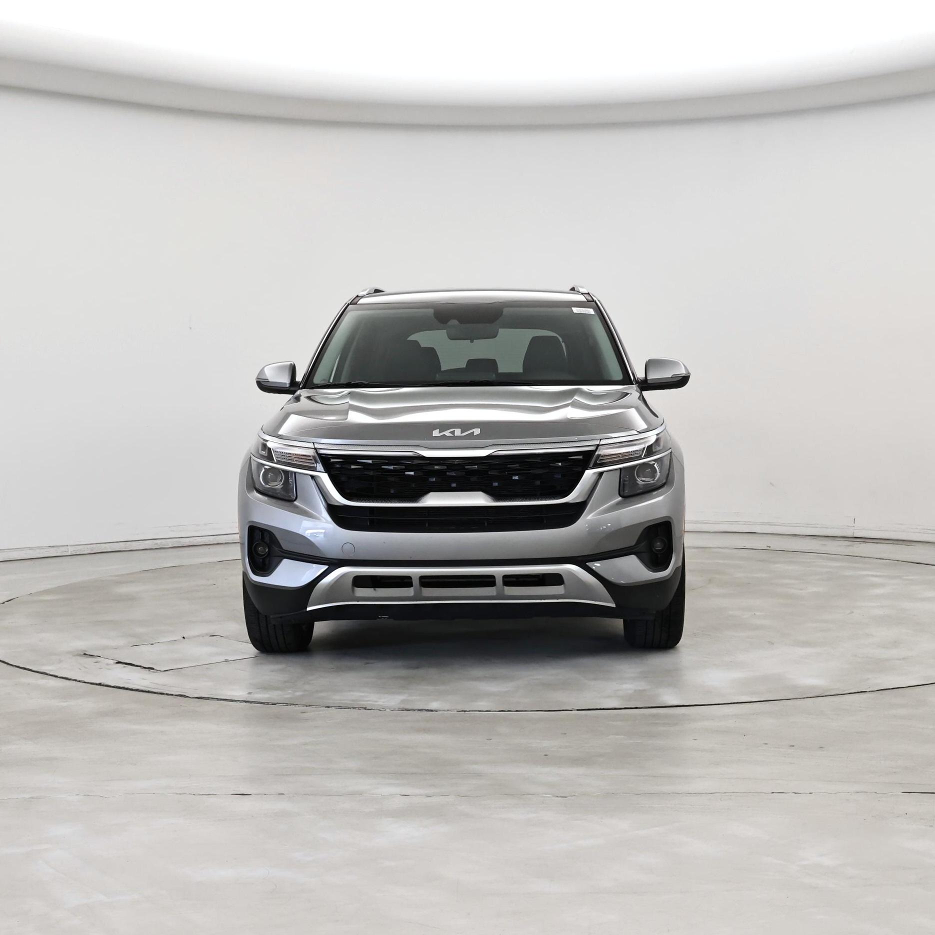 Thumbnail: 2023 Kia Seltos - 5