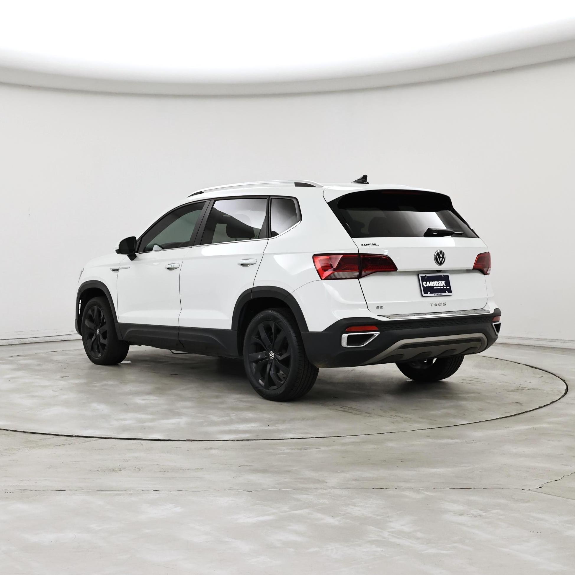 Thumbnail: 2023 Volkswagen Taos - 2