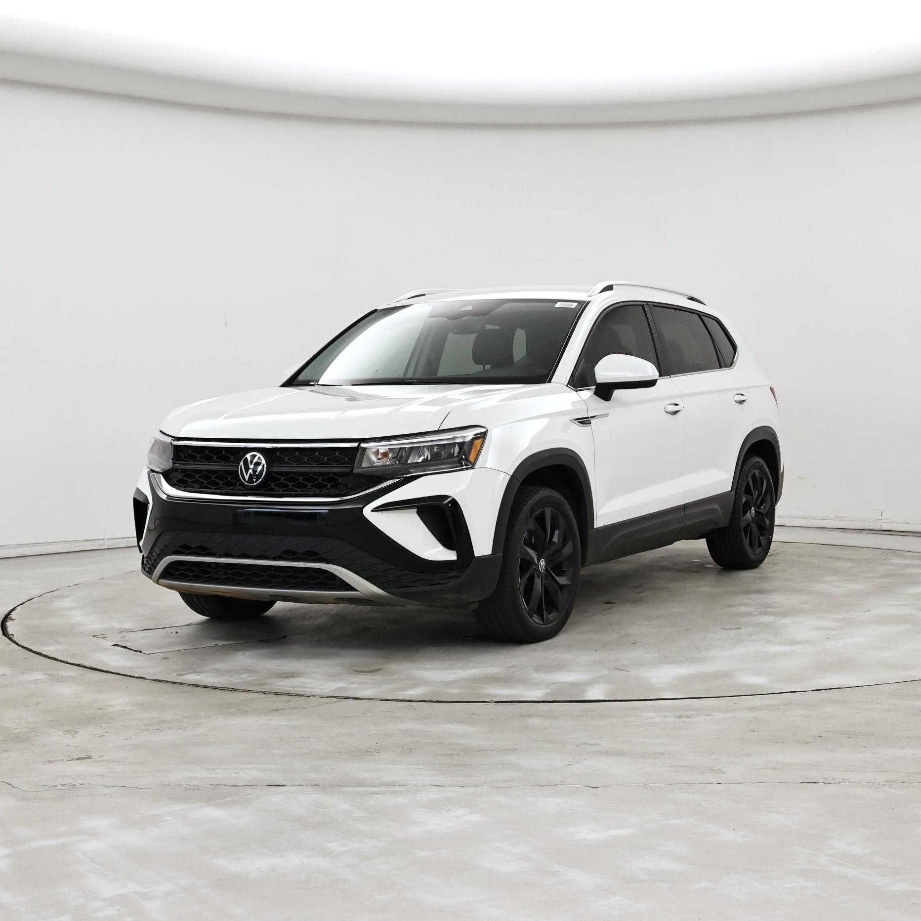 Thumbnail: 2023 Volkswagen Taos - 4