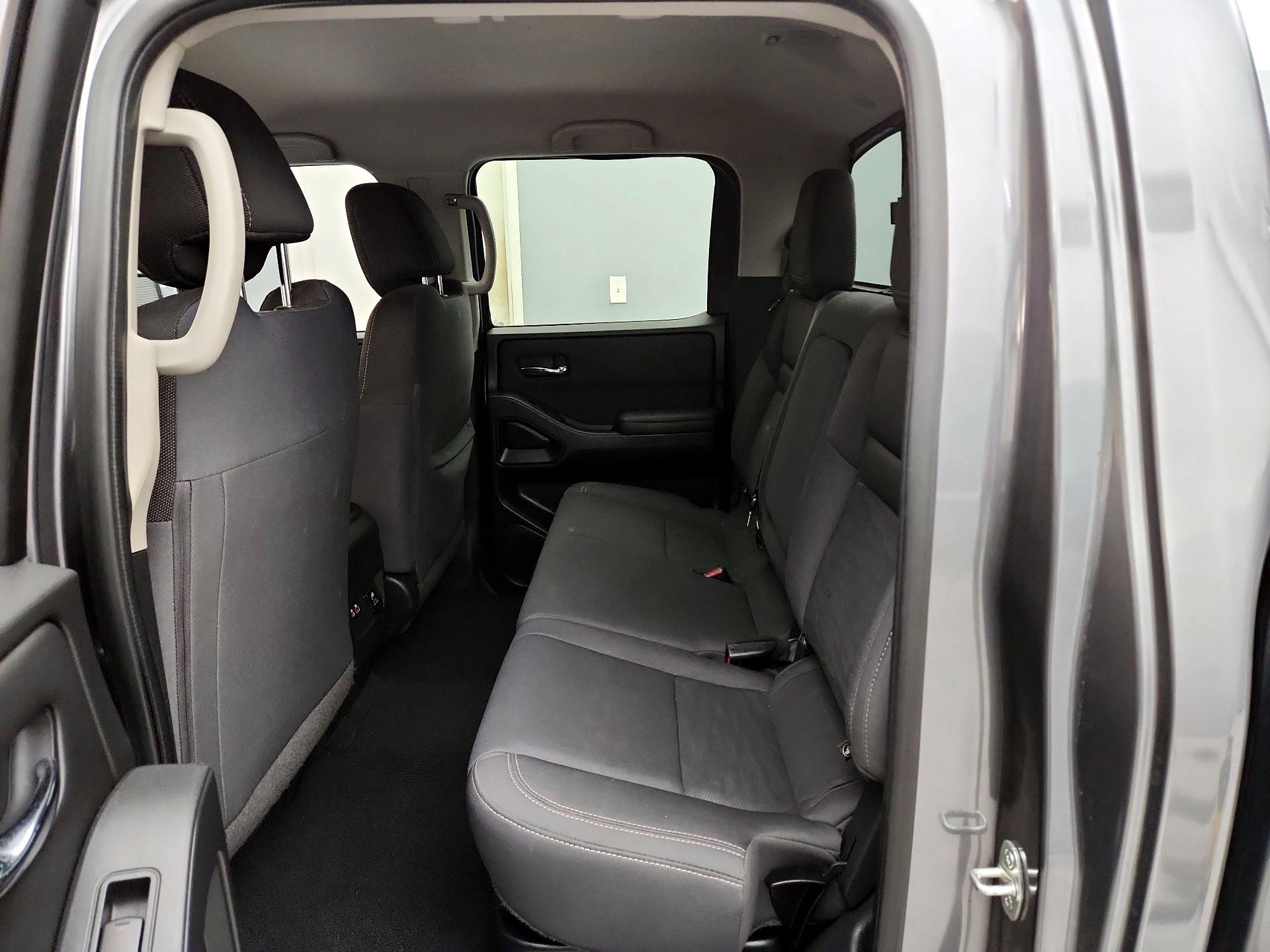 Thumbnail: 2023 Nissan Frontier - 19