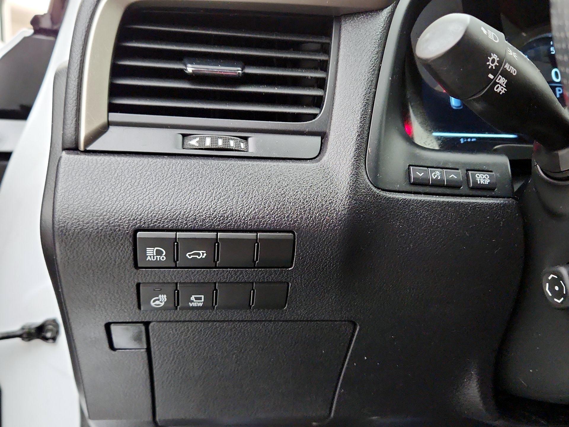 Thumbnail: 2021 Lexus RX - 13