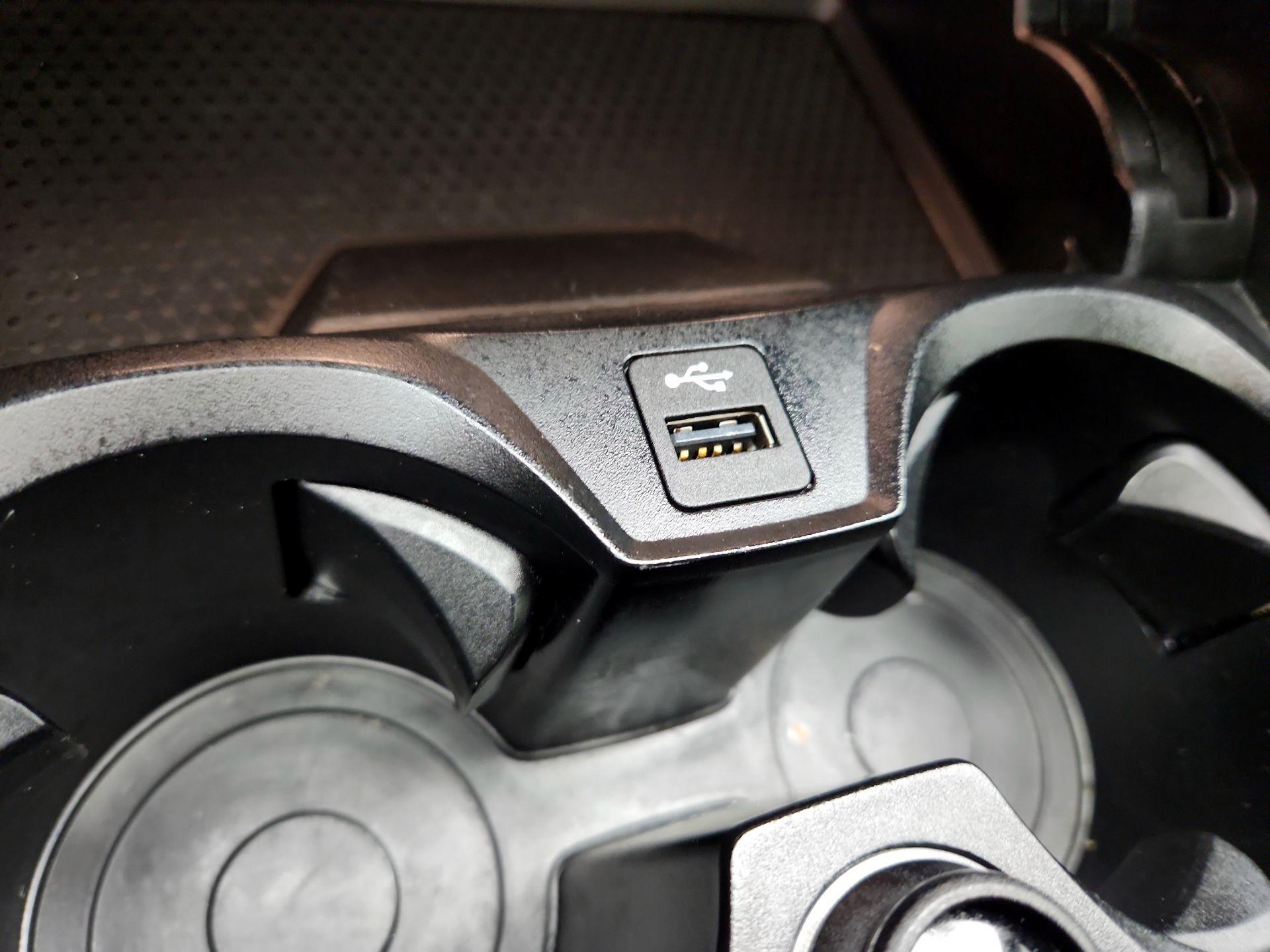 Thumbnail: 2020 BMW 3 Series - 19