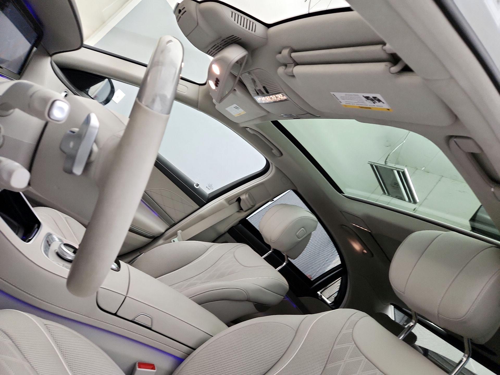 Thumbnail: 2015 Mercedes-Benz S-Class - 20