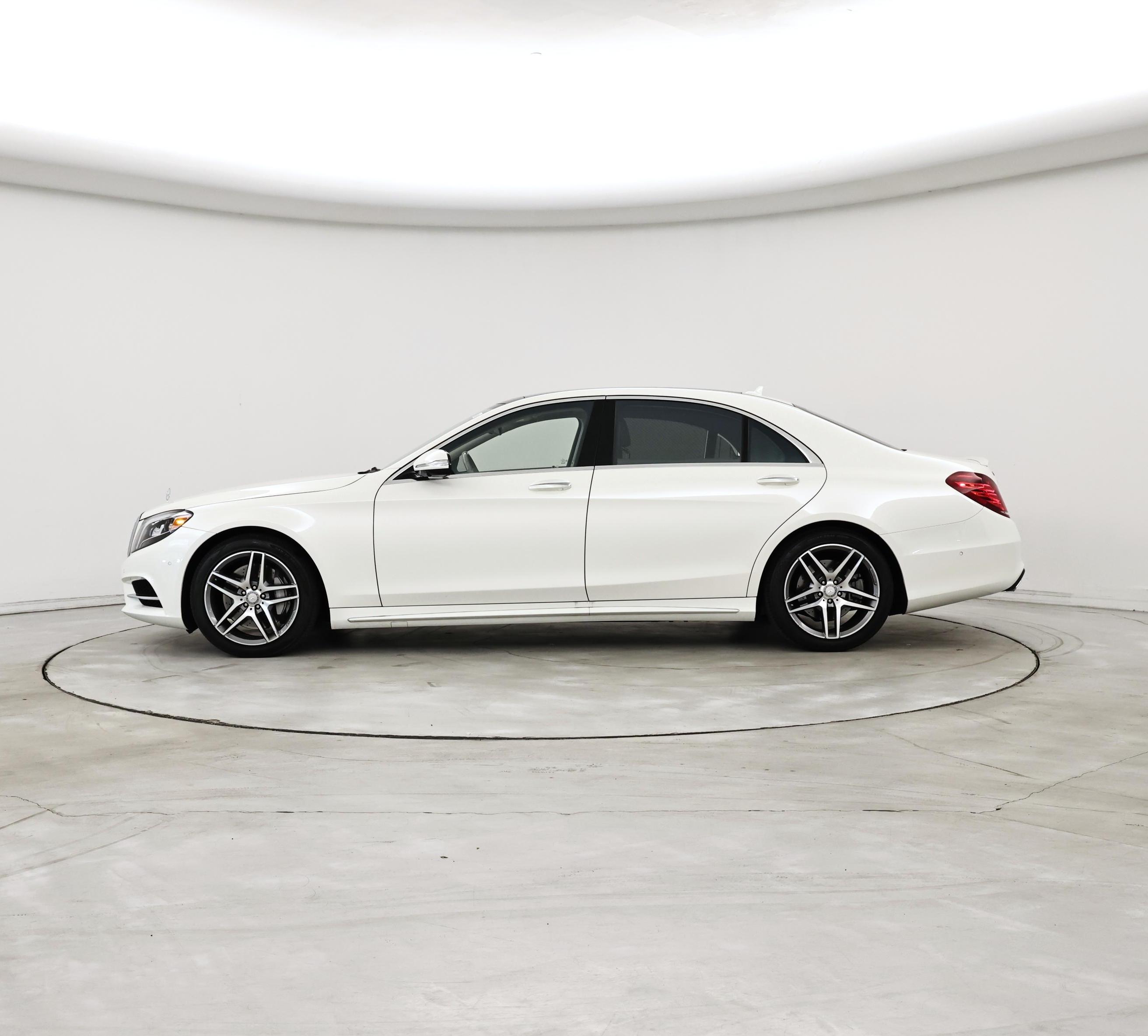 Thumbnail: 2015 Mercedes-Benz S-Class - 3