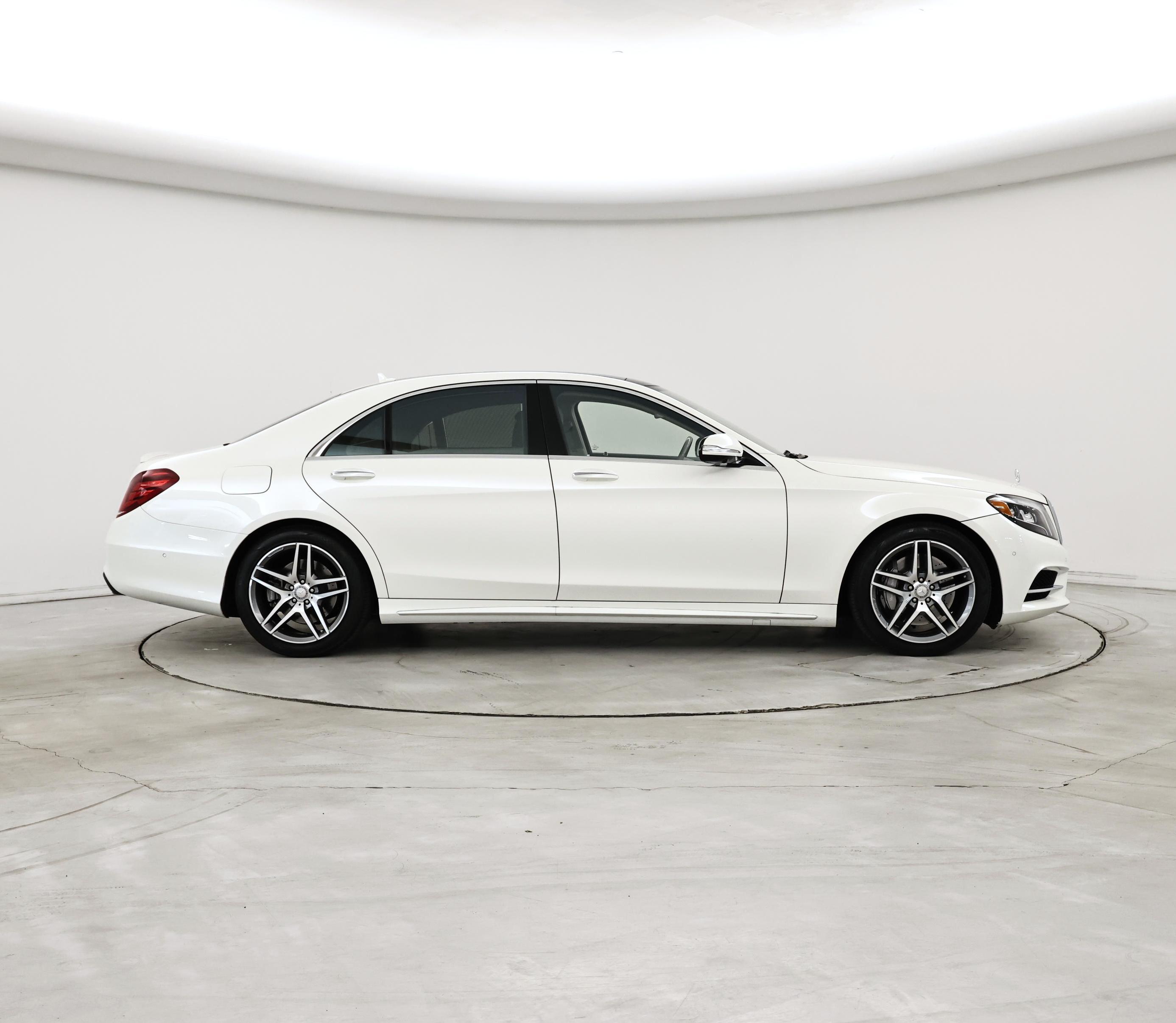 Thumbnail: 2015 Mercedes-Benz S-Class - 7