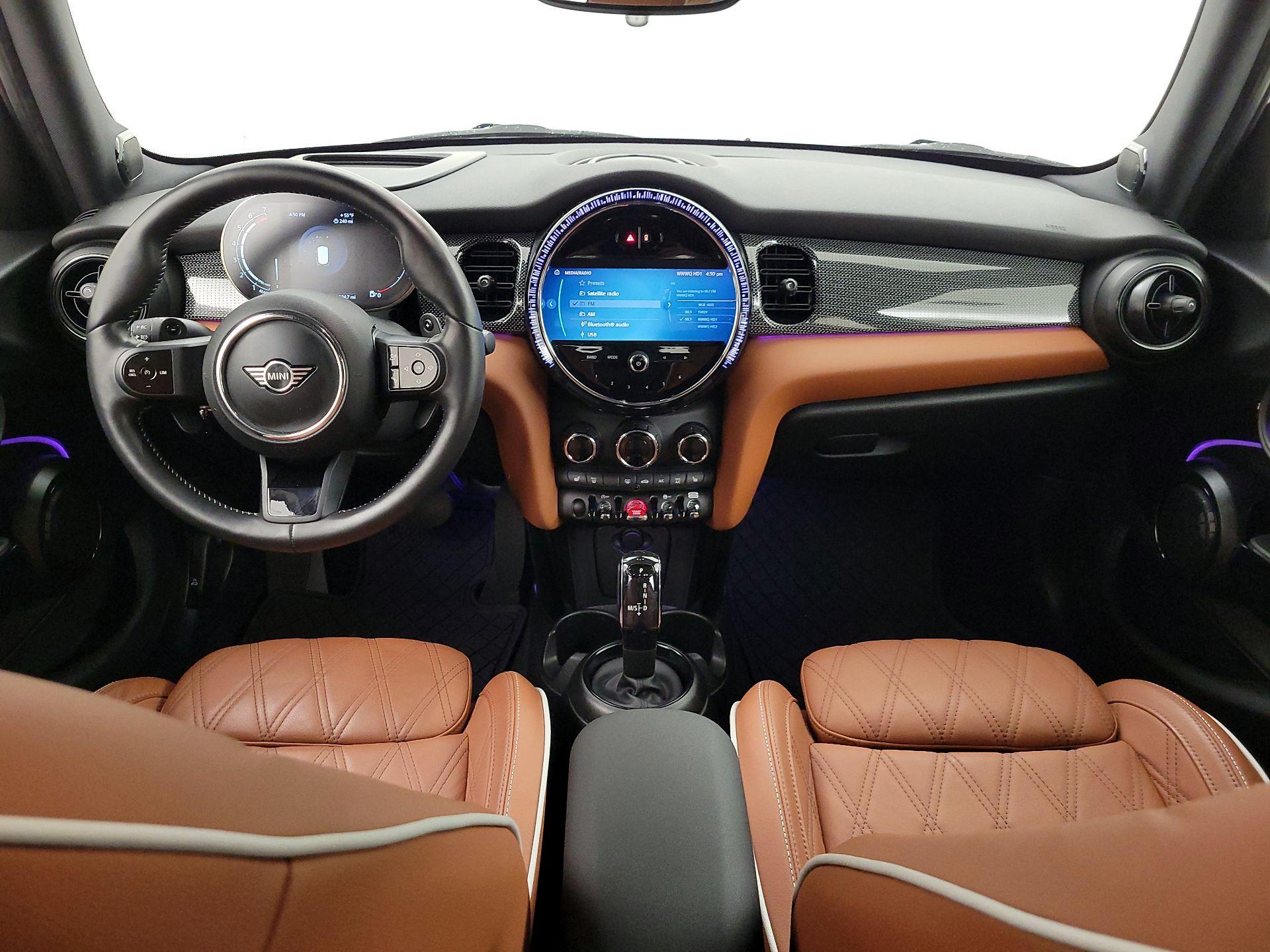 Thumbnail: 2022 MINI Cooper Hardtop - 9