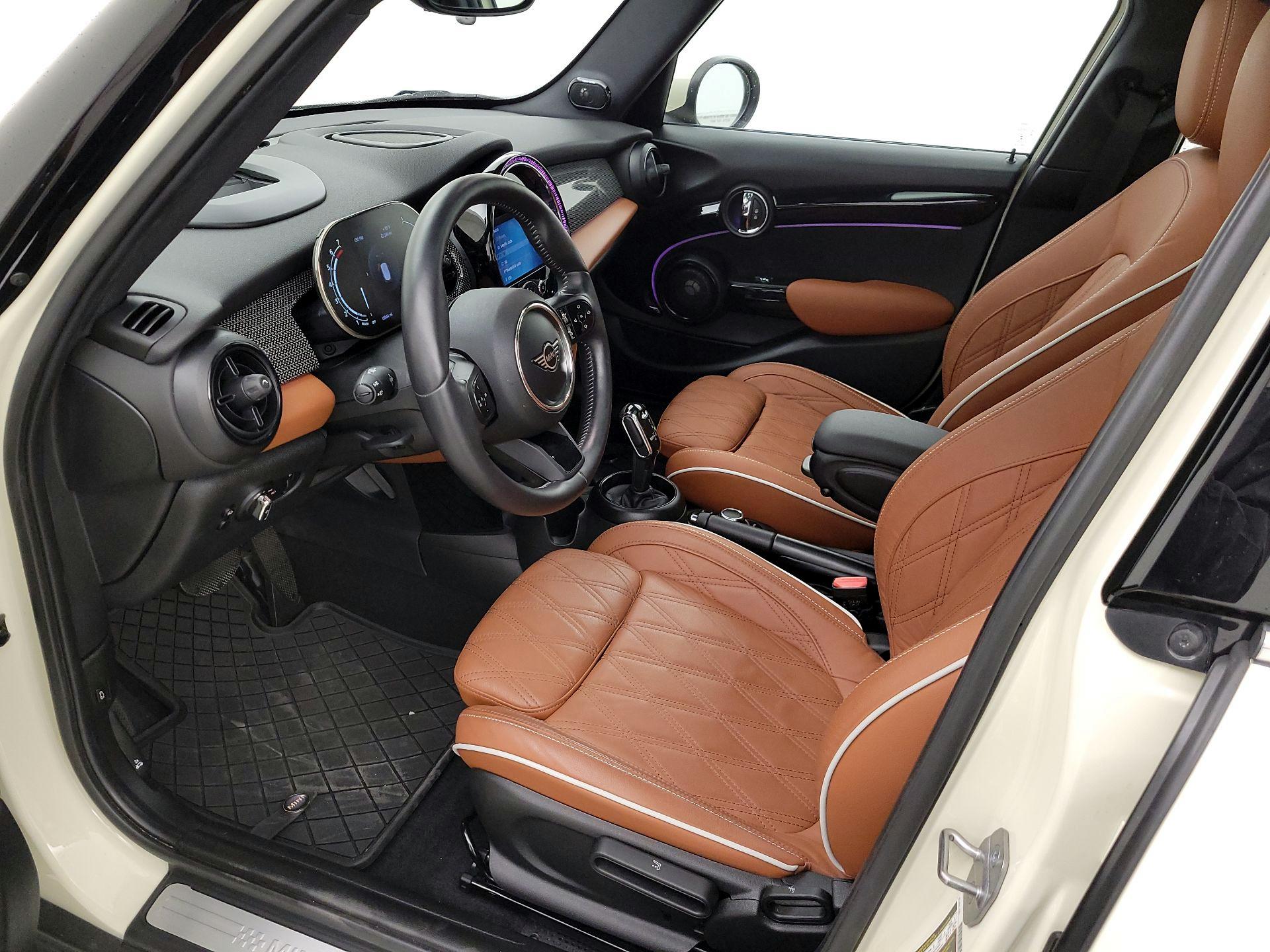 Thumbnail: 2022 MINI Cooper Hardtop - 11