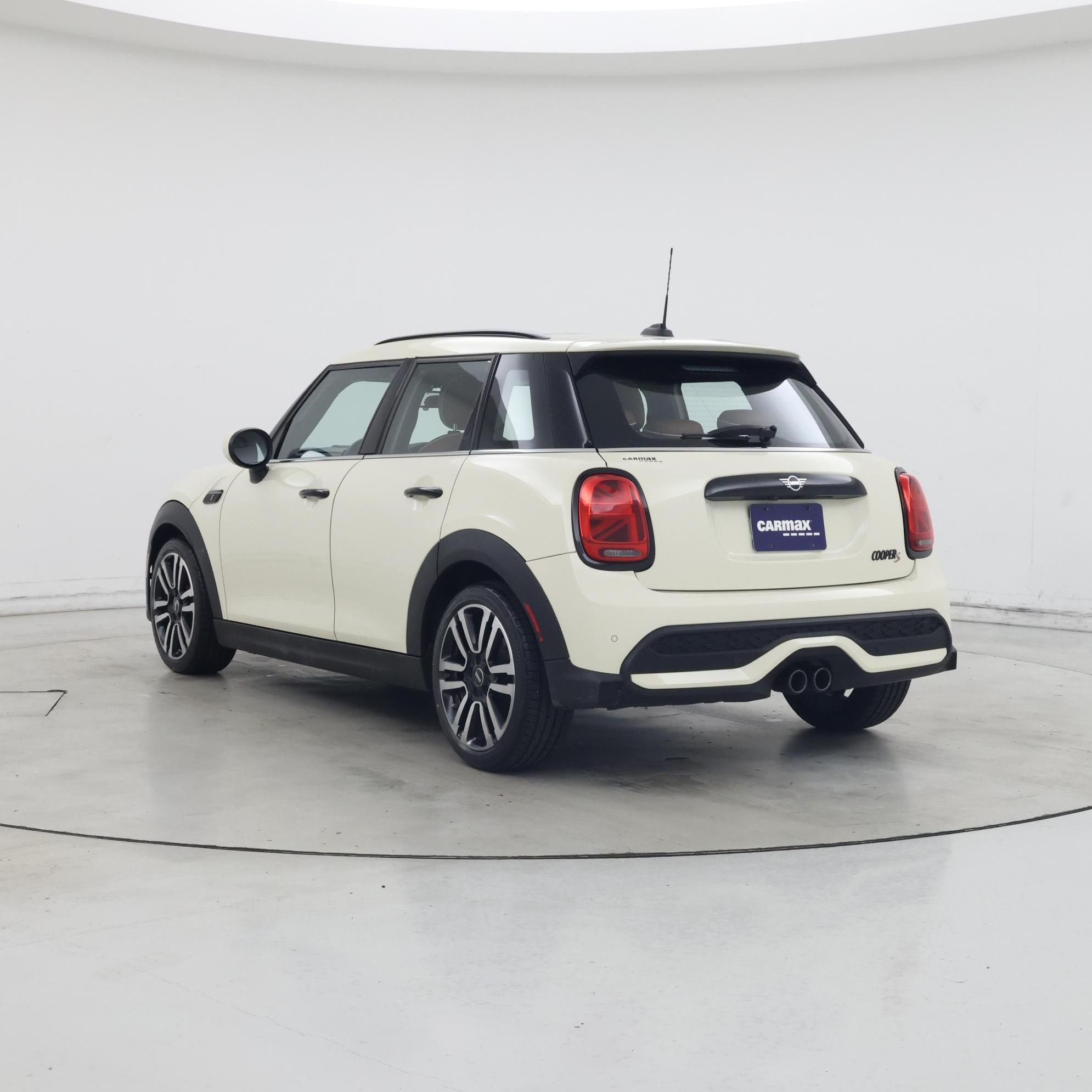 Thumbnail: 2022 MINI Cooper Hardtop - 2