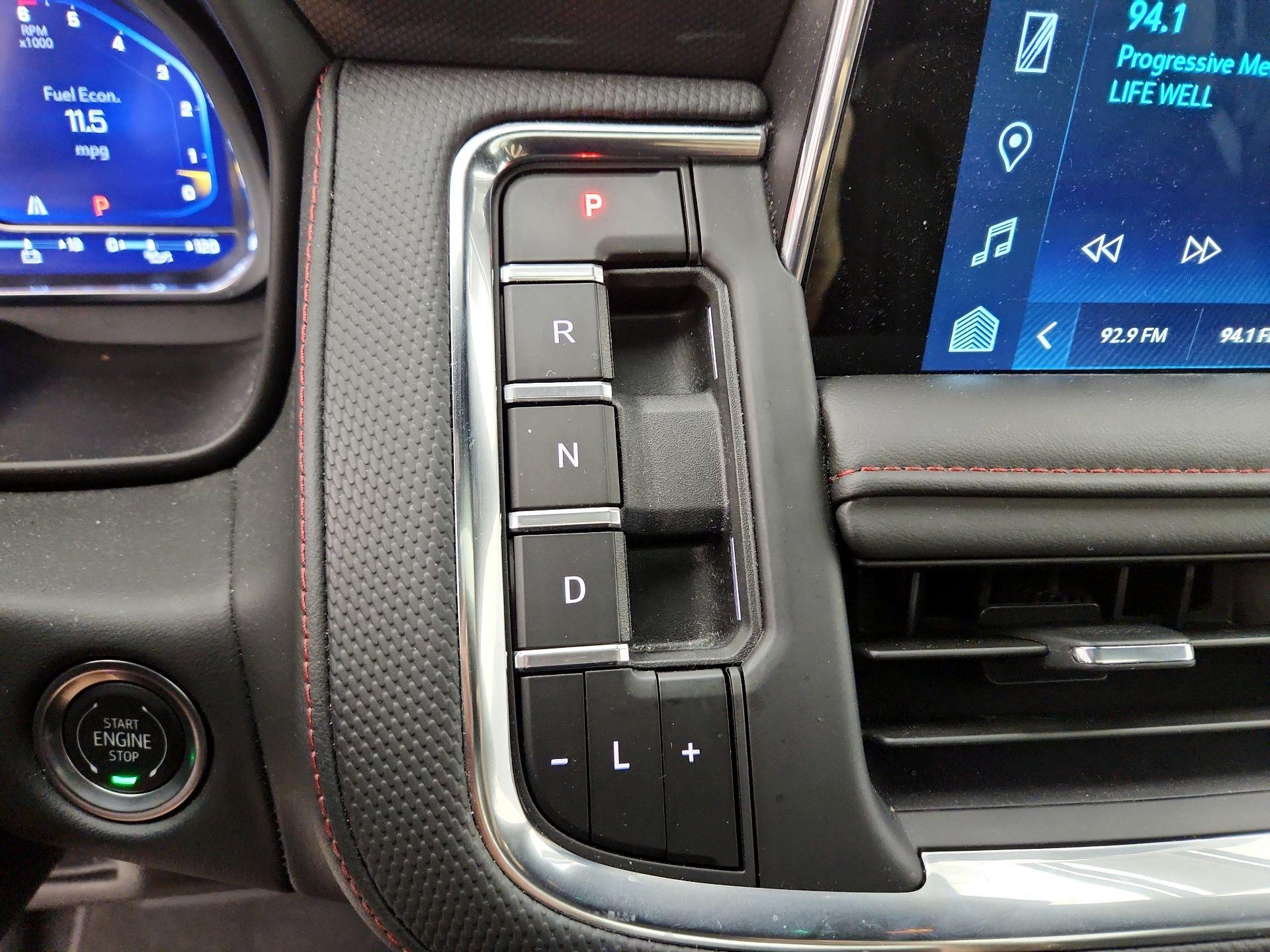 Thumbnail: 2024 Chevrolet Tahoe - 18