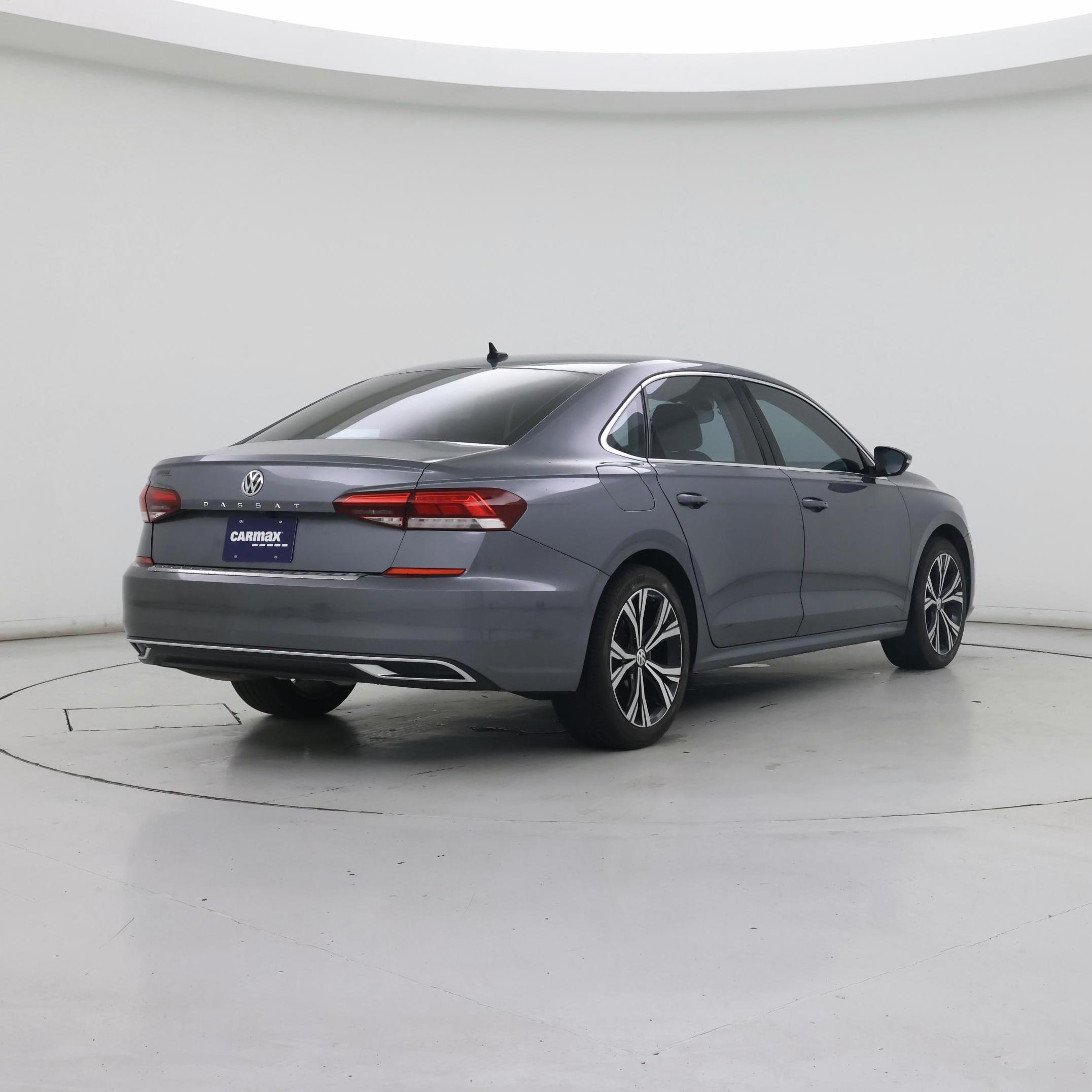 Thumbnail: 2021 Volkswagen Passat - 8