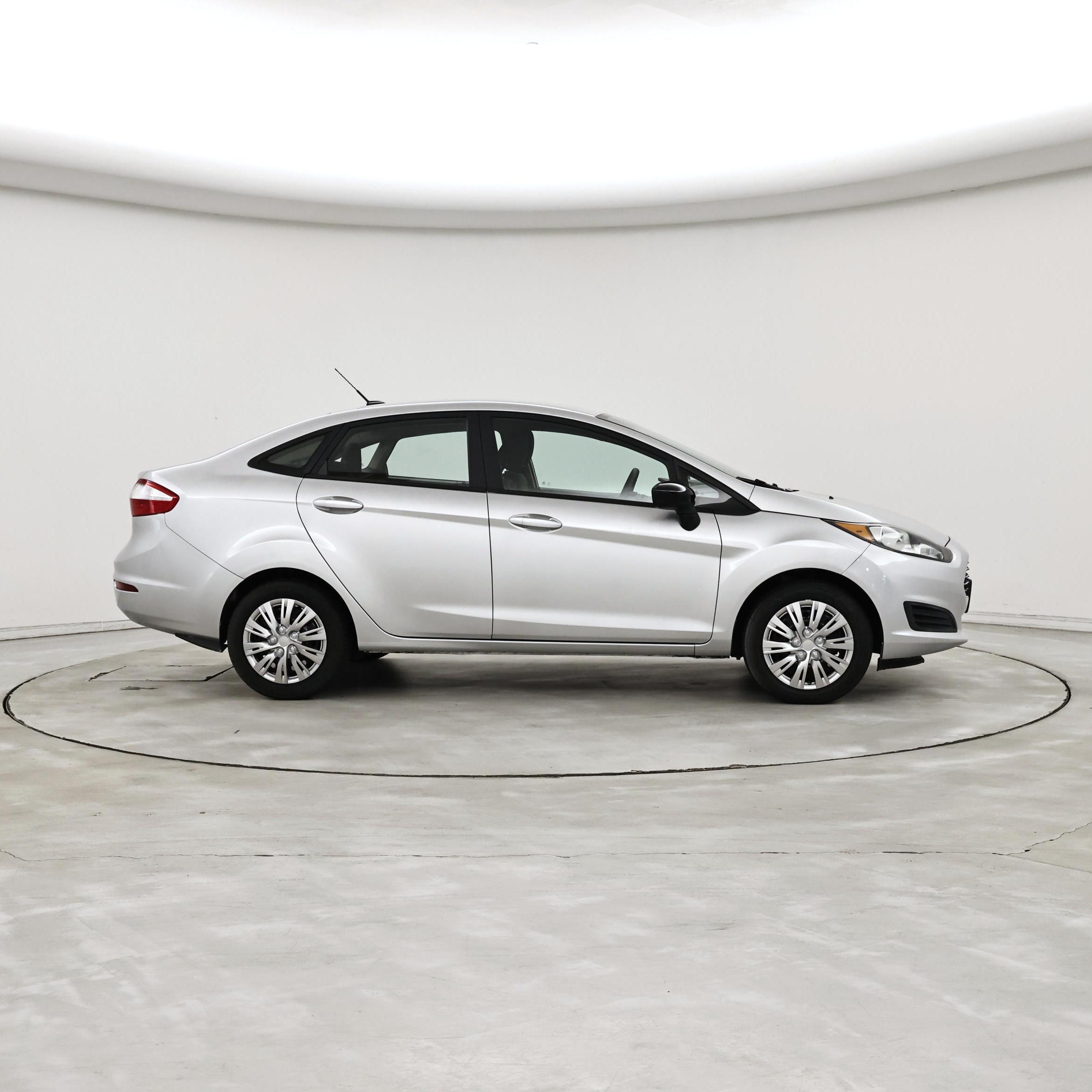 Thumbnail: 2017 Ford Fiesta - 7