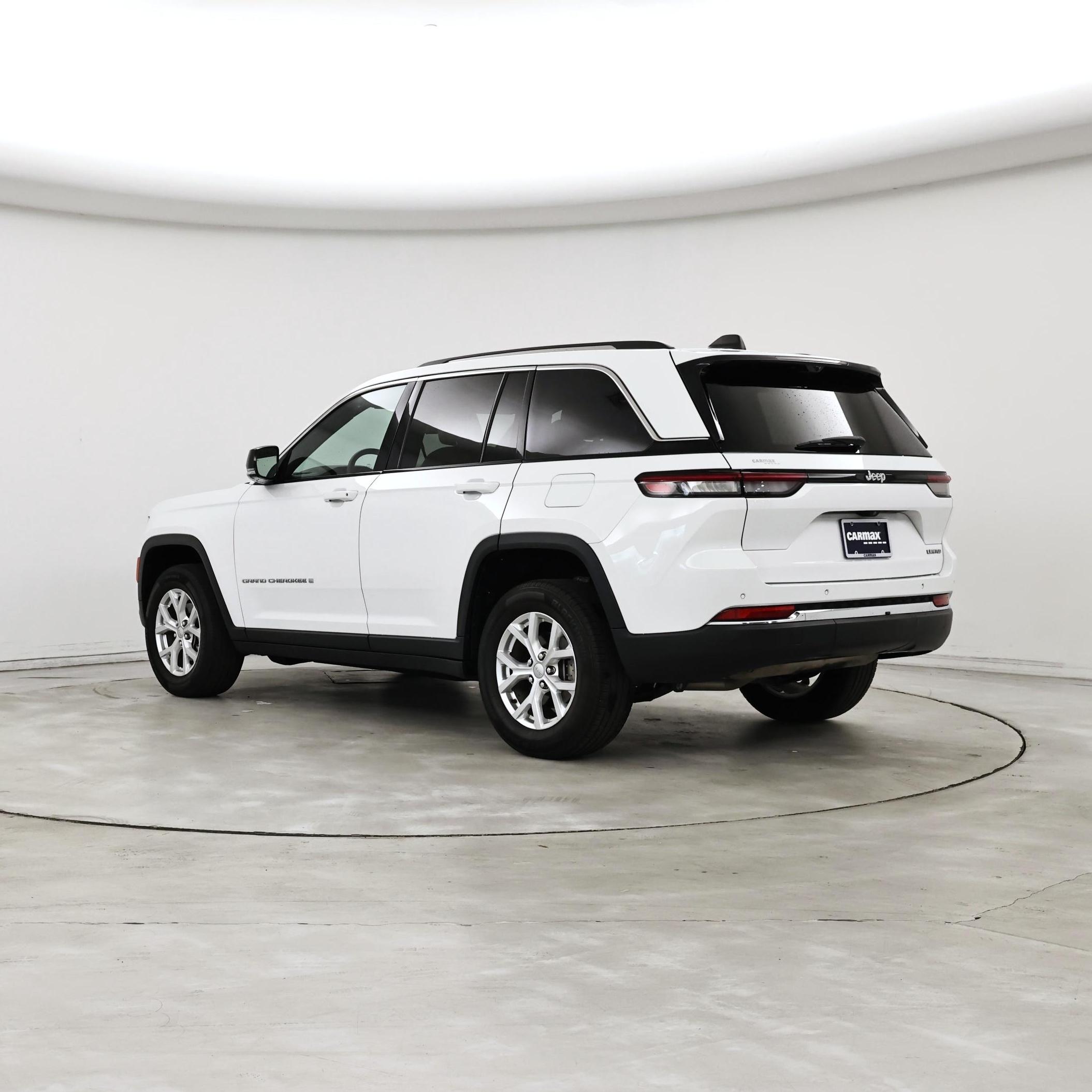 Thumbnail: 2023 Jeep Grand Cherokee - 2