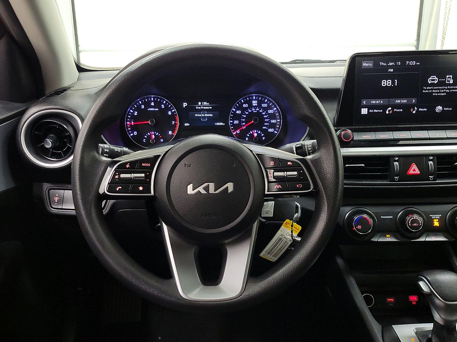 Thumbnail: 2024 Kia Forte - 10