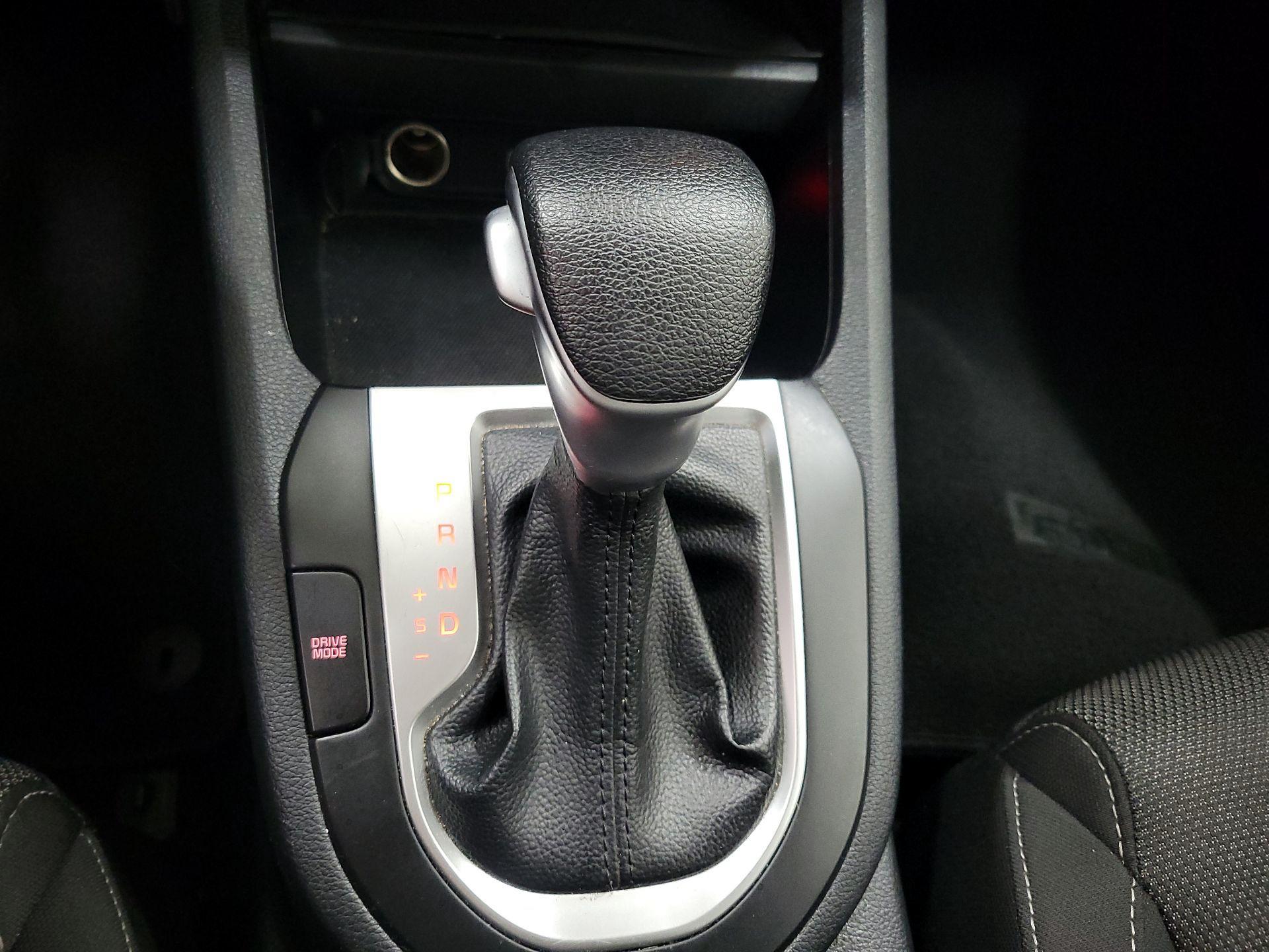 Thumbnail: 2024 Kia Forte - 17