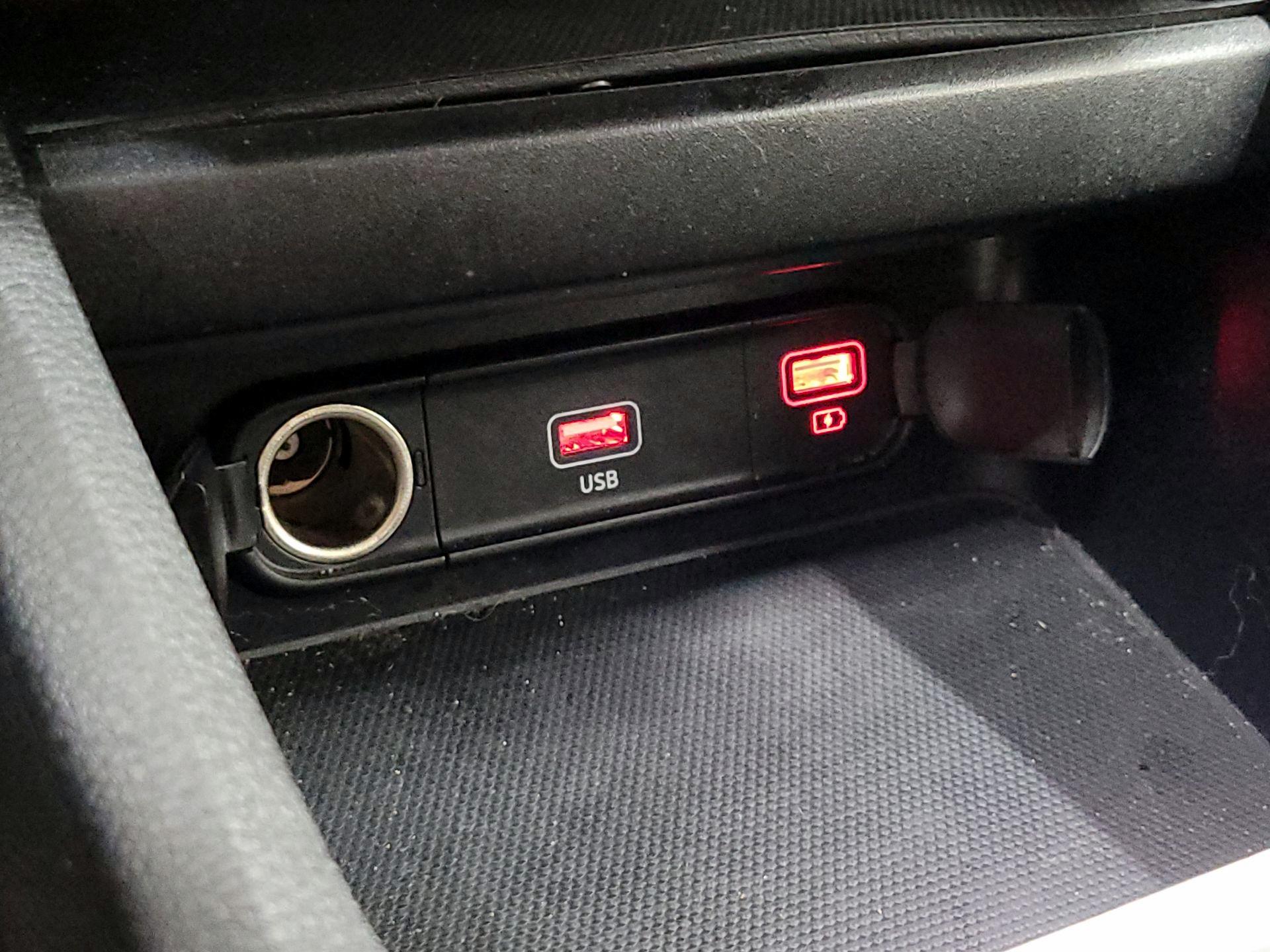 Thumbnail: 2024 Kia Forte - 18